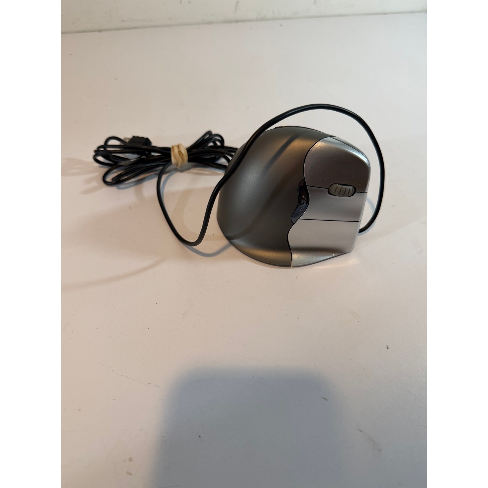 EVOLUENT VM4R Vertical Mouse 4 Right Handed Ergonomic Optical Mouse Wired