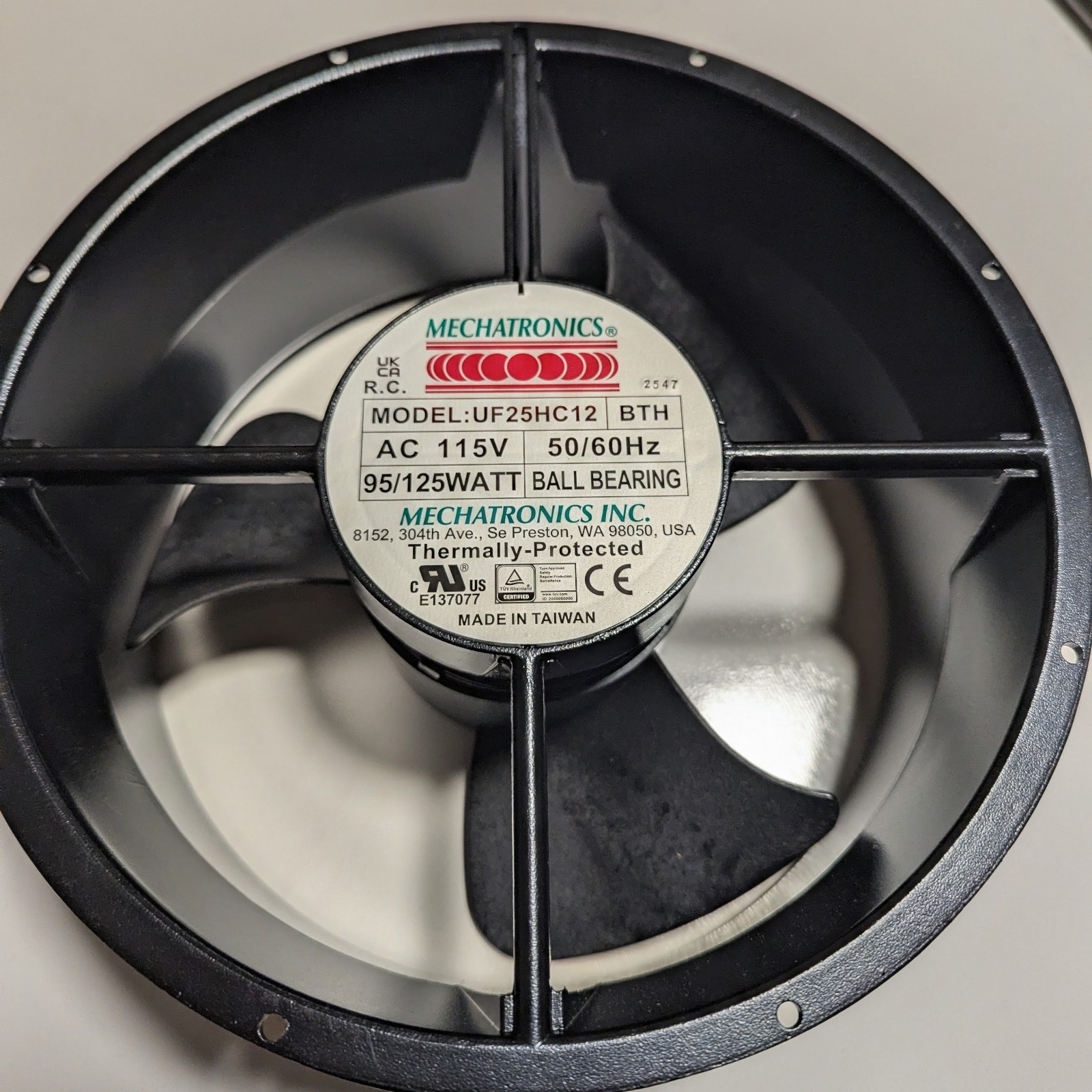 1pc New UF25HC12 BWH MECHATRONICS 254*89MM 115V 95/125W fan