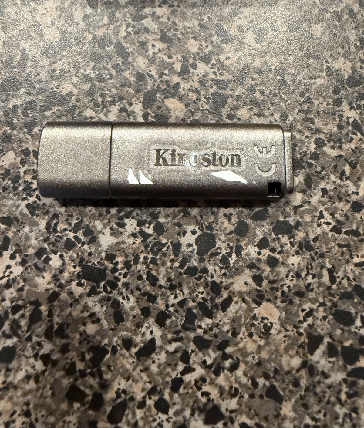 Kingston 8GB Data Traveler Locker+ G3 USB Flash Drive Steel Frame w/ Cap USED