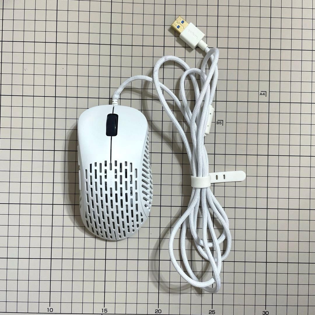 Pulsar Xlite PXD02 Wired Gaming Mouse White Used