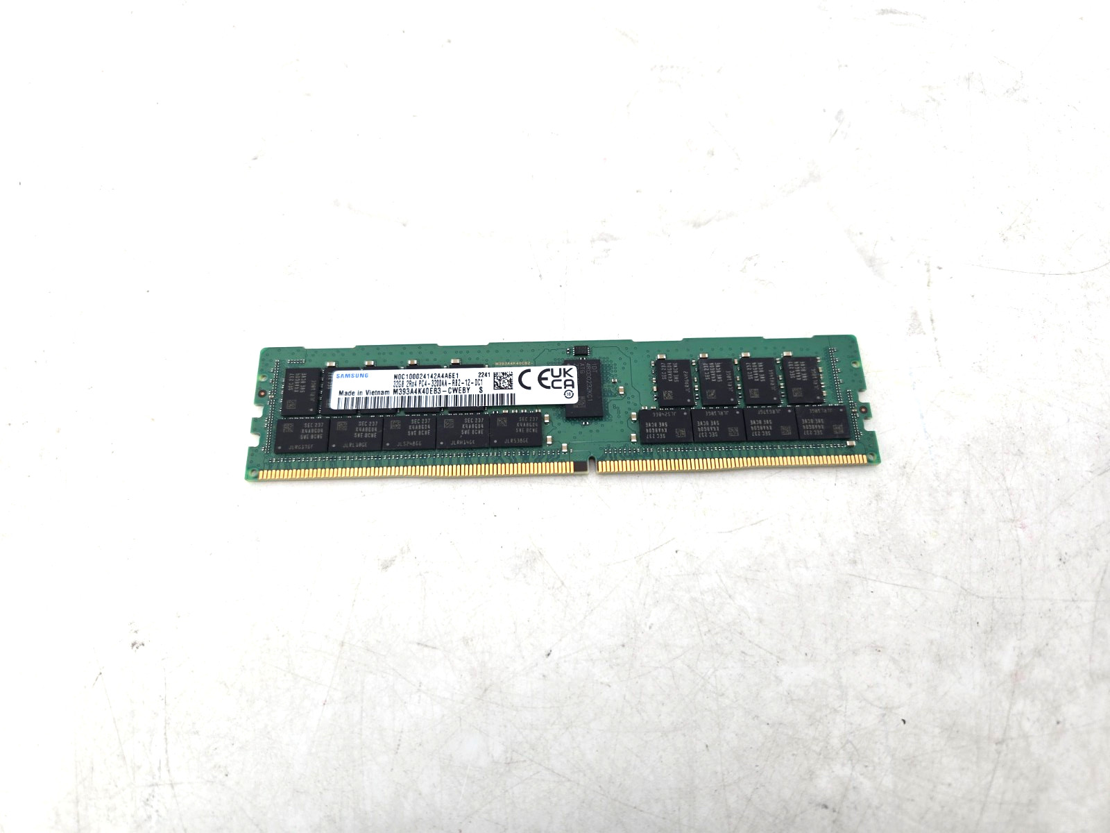 Samsung 32GB 2Rx4 PC4-3200AA RDIMM Server Memory M393A4K40EB3-CWEBY