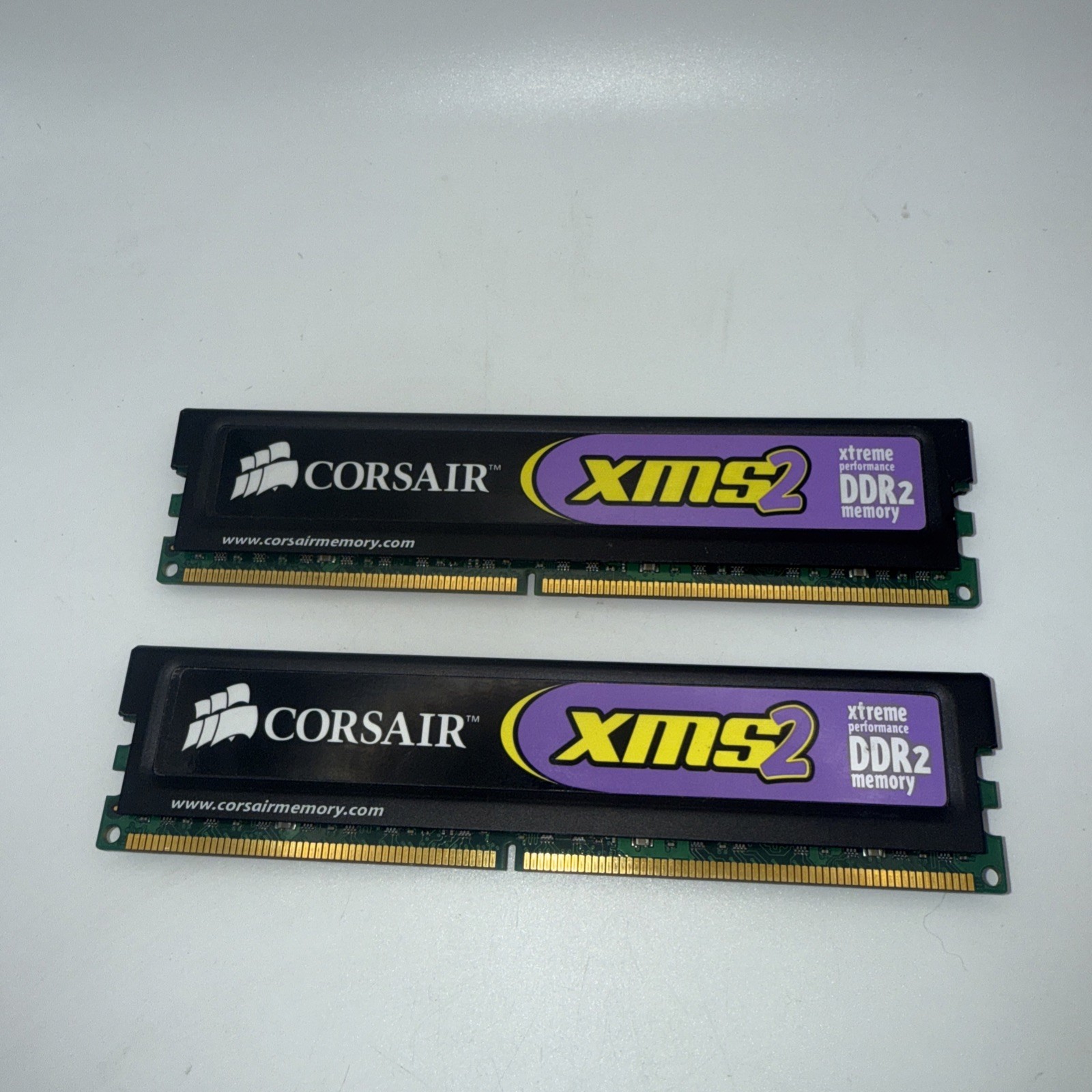 Corsair XMS2 DDR2 RAM 2GB (2×1GB) PC2-6400 DDR2-800 CM2X1024-6400C4