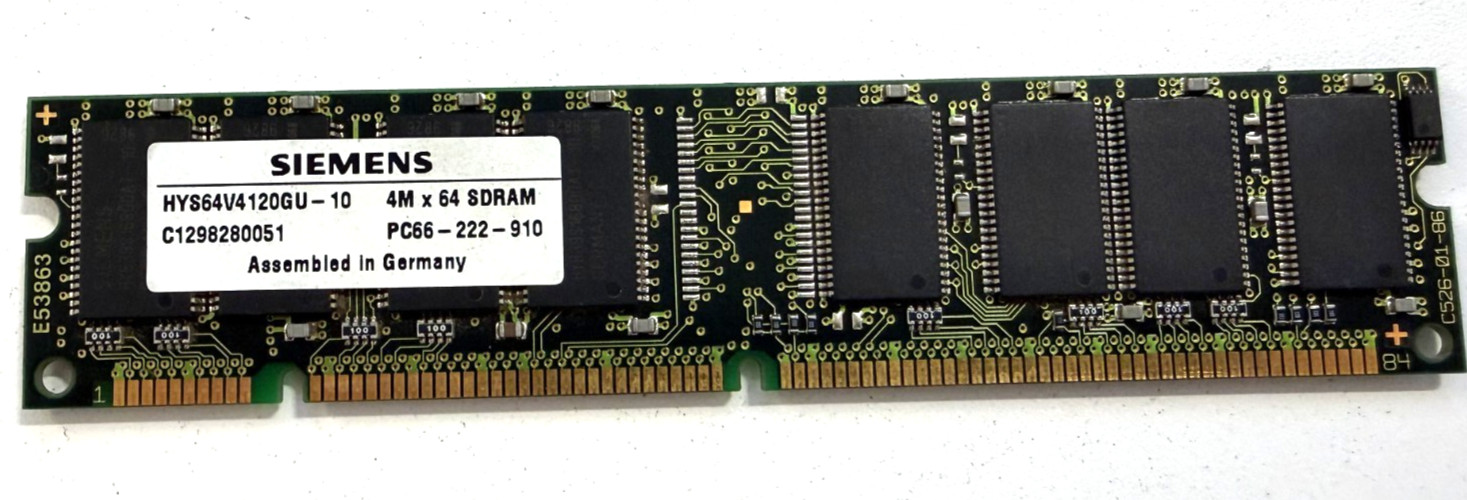 Siemens 32MB PC66 SDRAM DIMM HY564V4120GU-10 - Tested