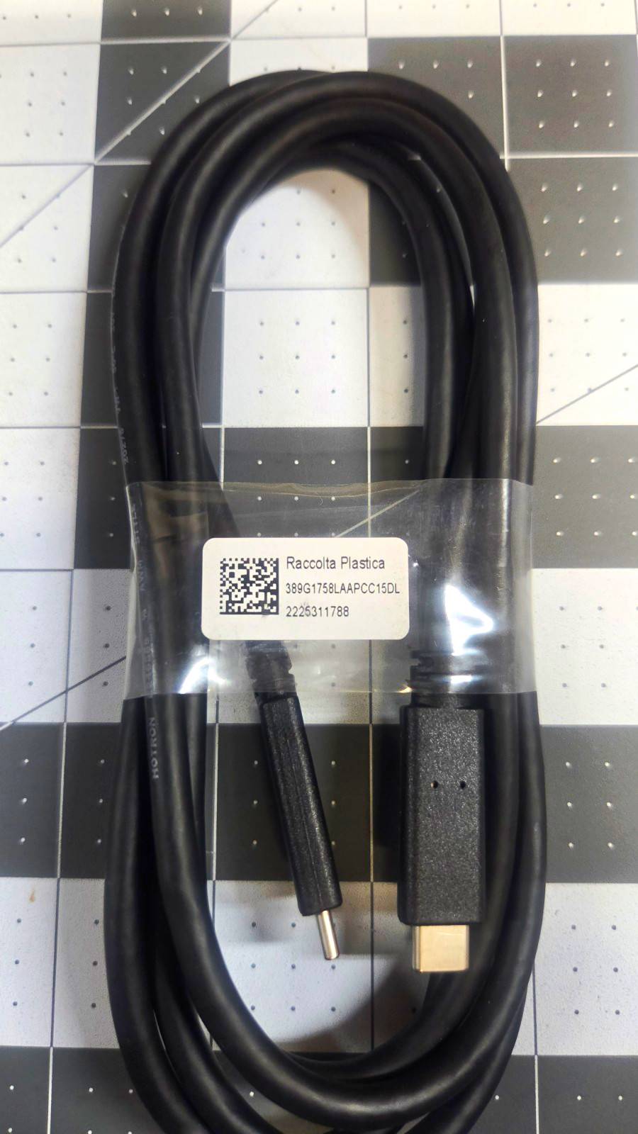 USB-C Male to USB-C Male Cable Round 2.6m Black Type C GEN1 5A