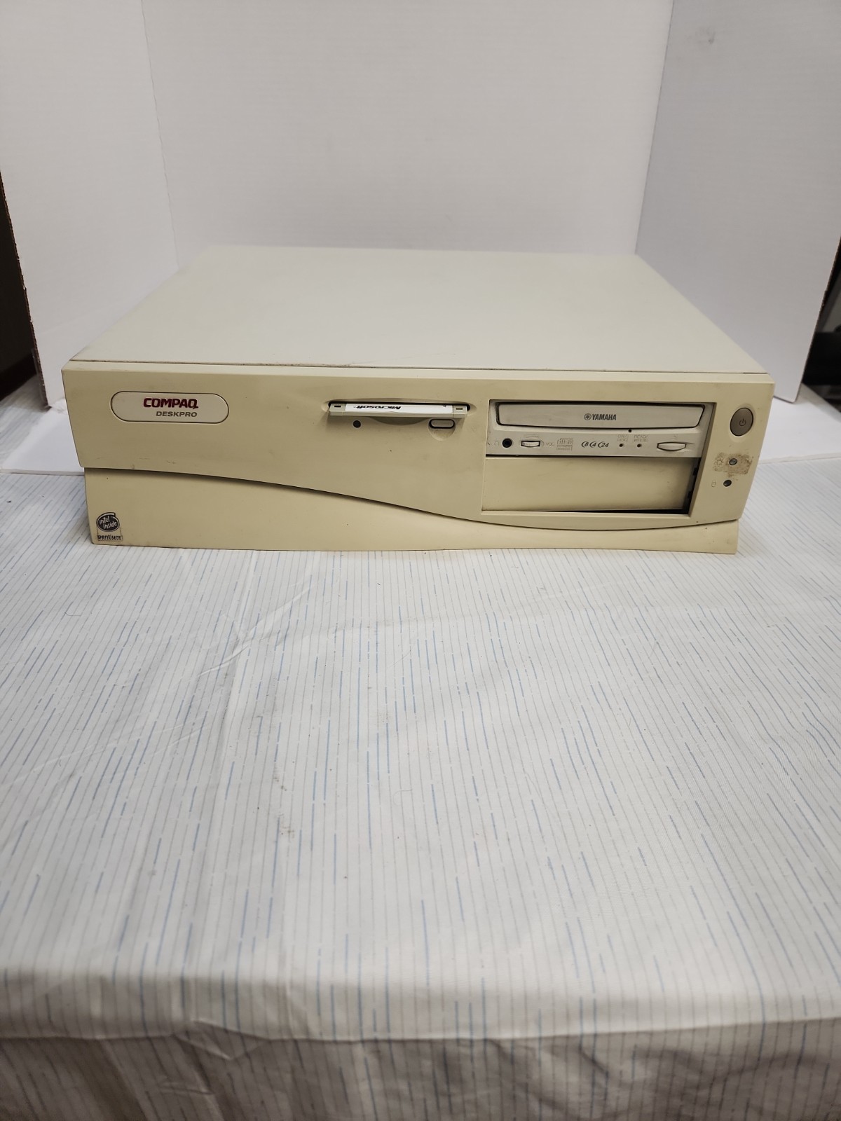 Retro Compaq Deskpro 4000 multimedia PC (For Parts)