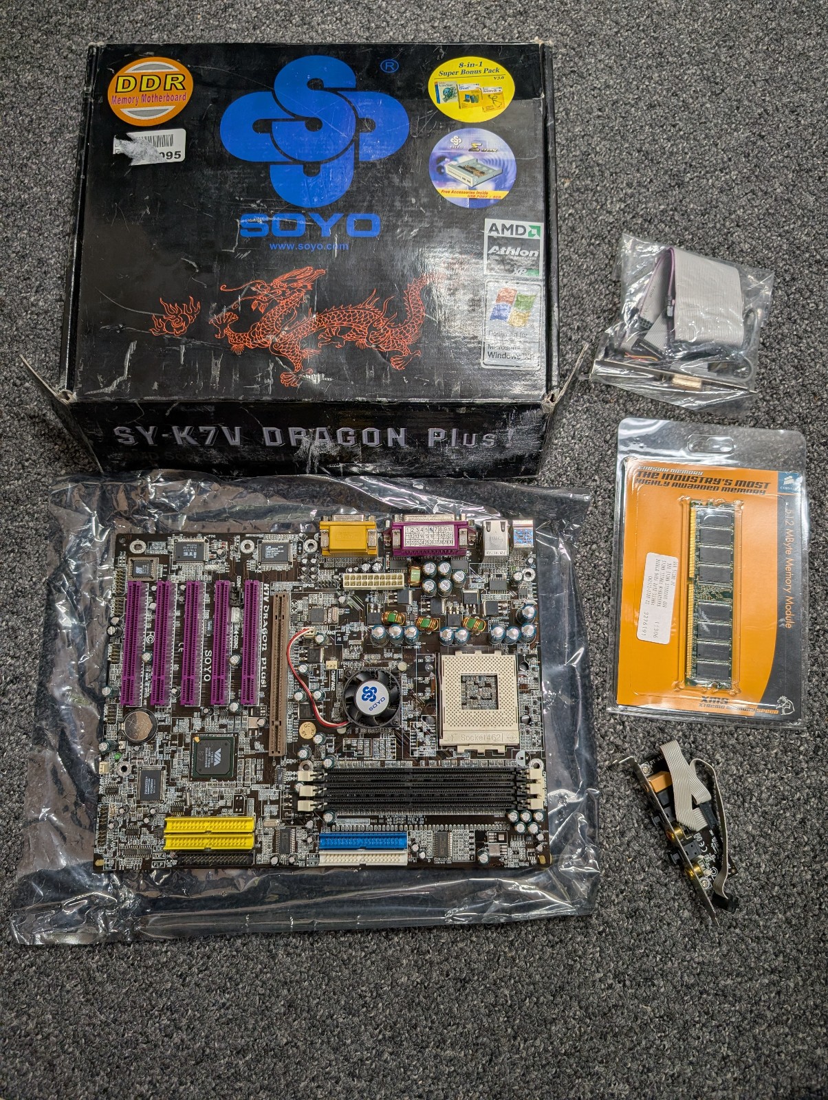 Vintage Soyo K7VXA Dragon Plus 462 Motherboard w/ Corsair 512MB DDR RAM 333mhz