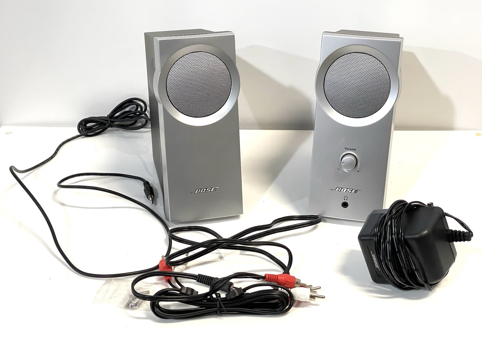 Bose Companion 2 Desktop Laptop PC Computer Multimedia Speaker System