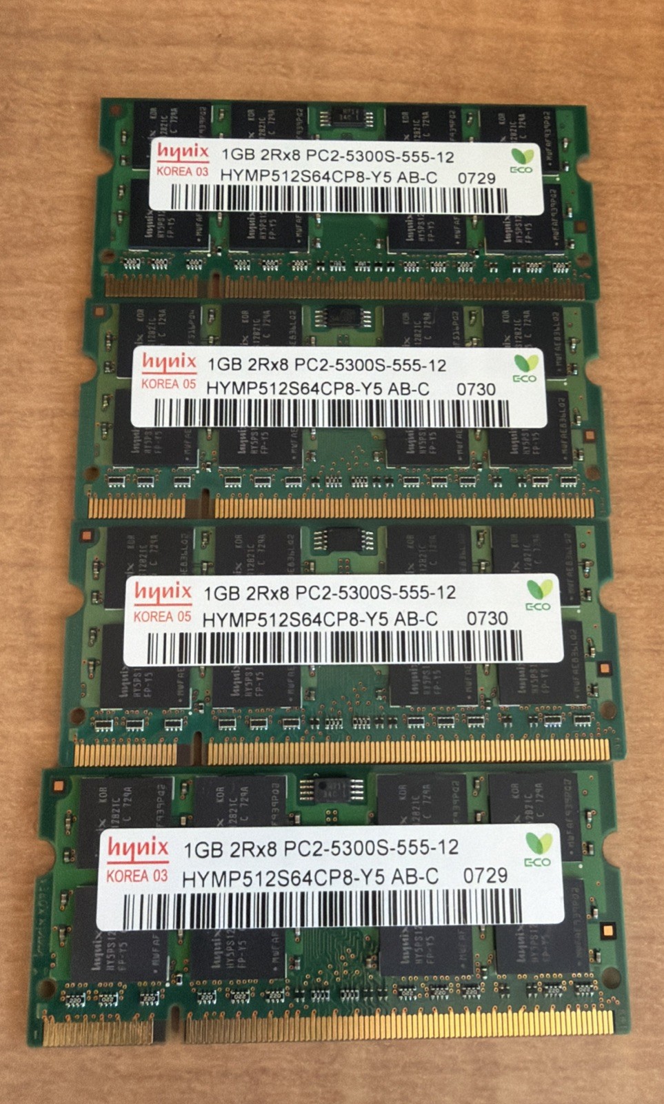 Hynix 4GB (4x1GB) DDR2 667MHz PC2-5300S Laptop RAM Memory Lot HYMP512S64CP8-Y5