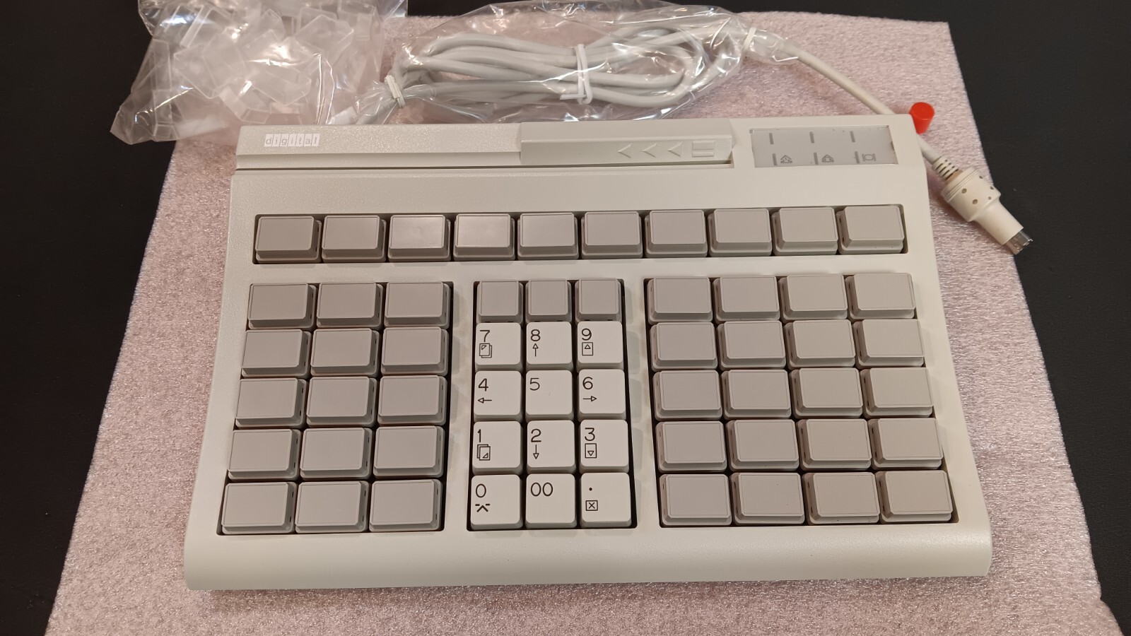 DEC Digital MTXLB-AA POS Keyboard 60 Keys W/ integral magnetic stripe reader