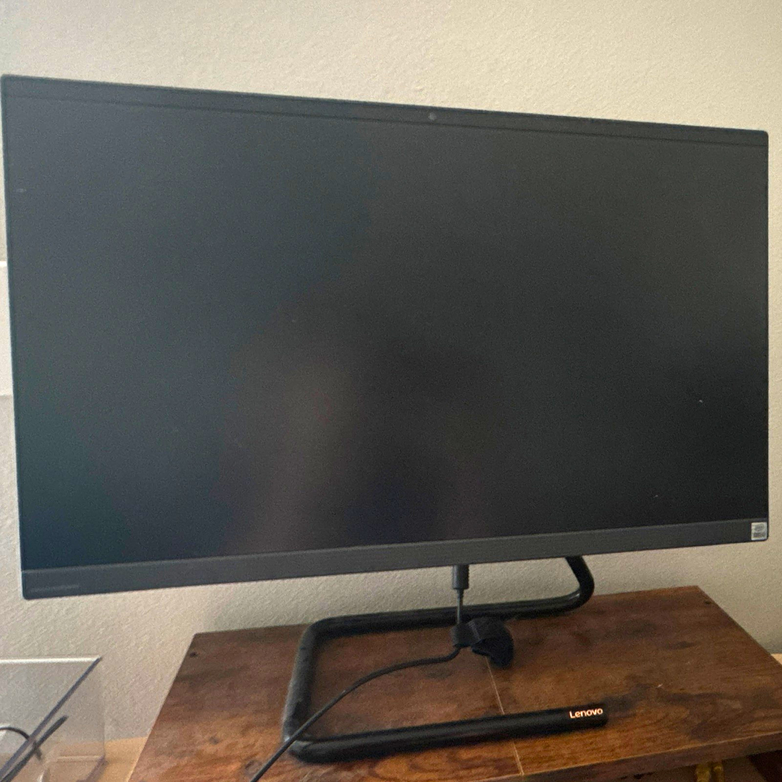 Lenovo IdeaCentre AIO 3 23.8" All-in-One PC i3-10100T 8GB 256GB SSD DVD Win 10