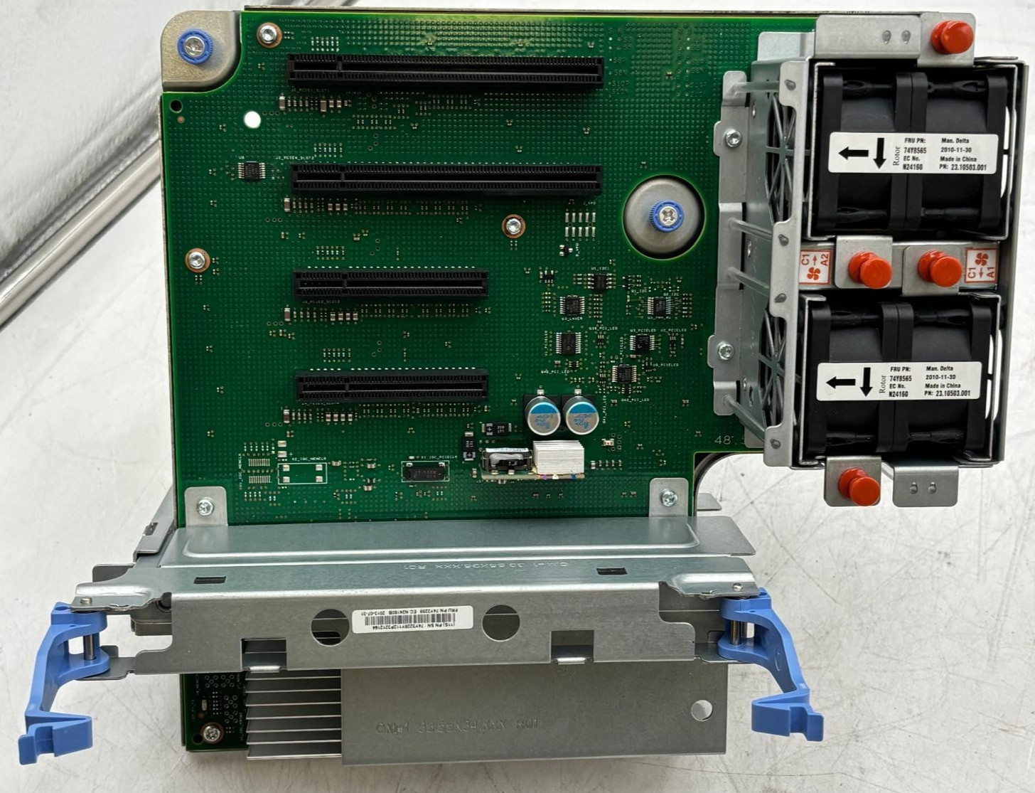 IBM 74Y2288 5685 GX++ Gen2 PCIe2 Riser Card 4x PCIe2 x8 LP Slots