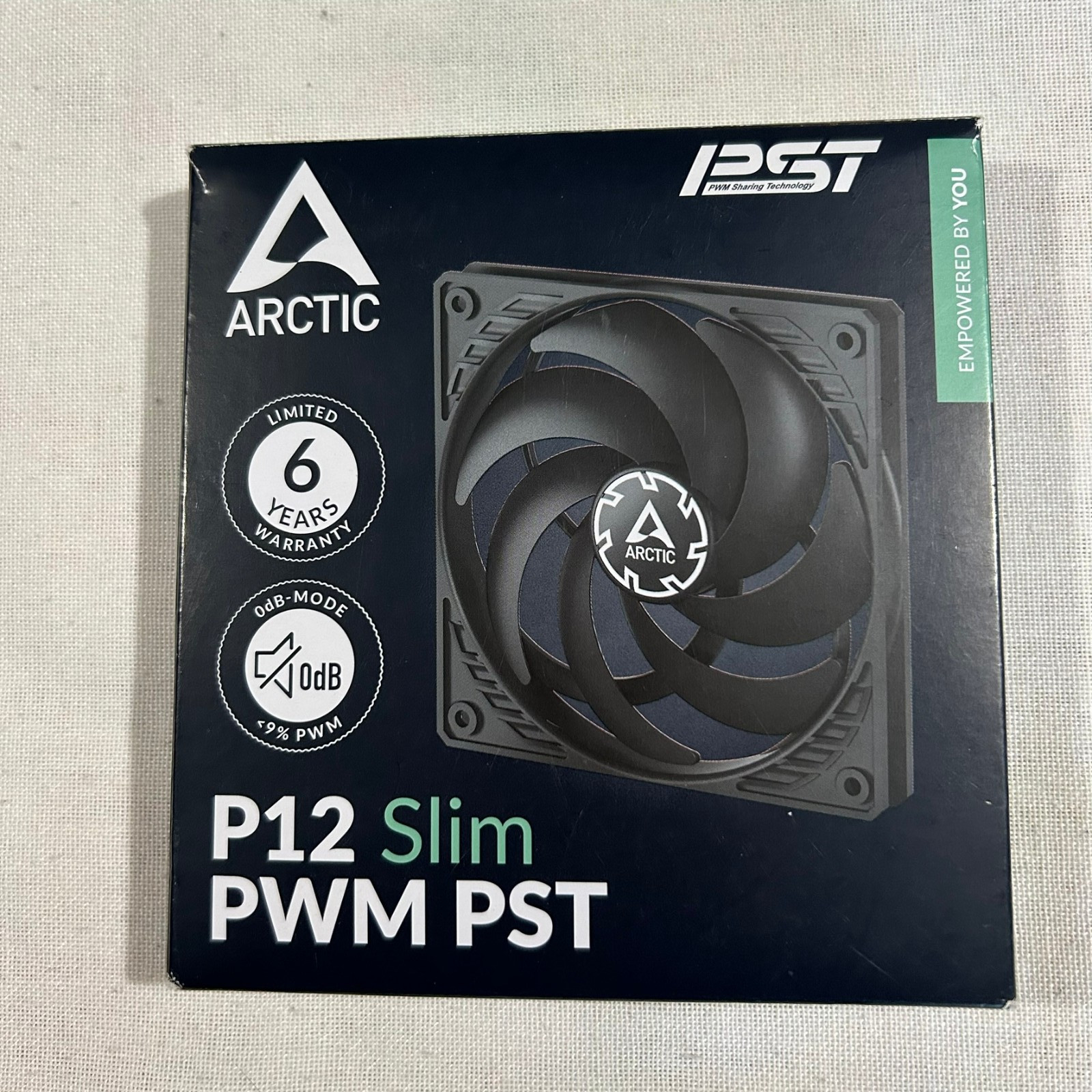 Arctic P12 Slim PWM PST Case Fan New