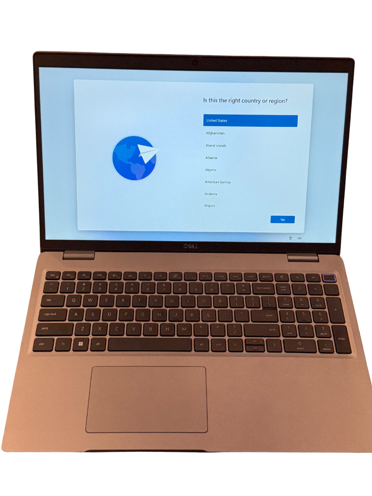 Dell Latitude 5530 15.6" i7-1255U 16GB RAM 1TB SSD Win 11 Pro Backlit FP