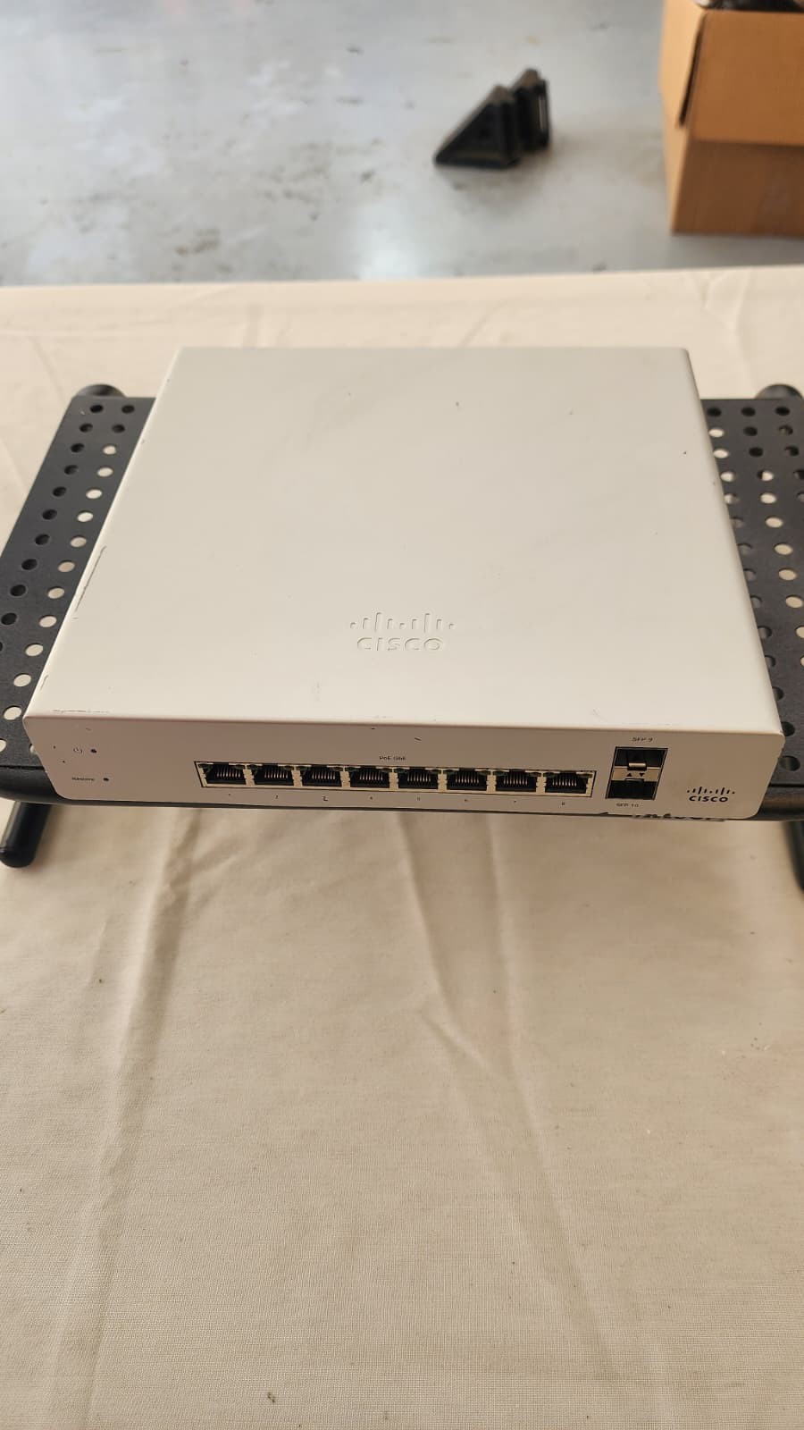 Cisco Meraki MS220-8P 8-Port PoE Switch UNCLAIMED Tested Factory Reset