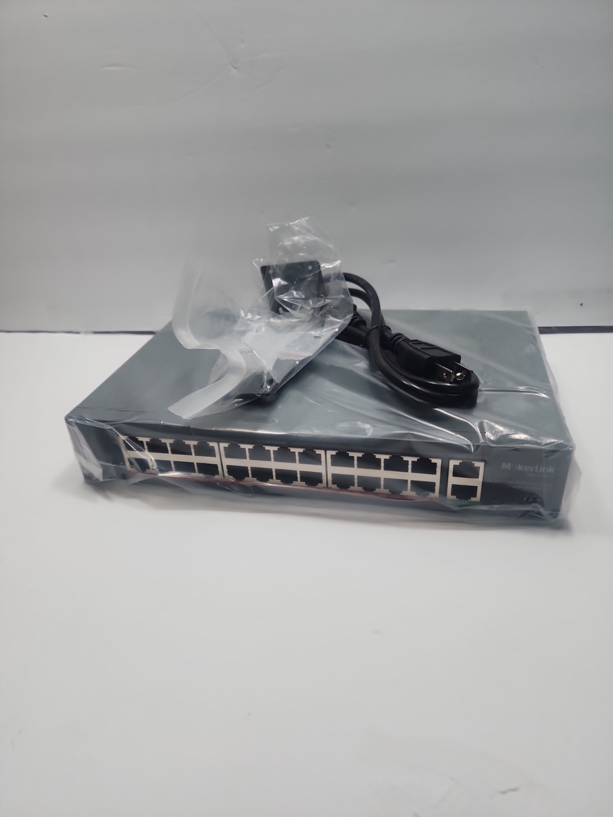 MokerLink 24 Port PoE Switch with 2 Gigabit Uplink Ethernet Port