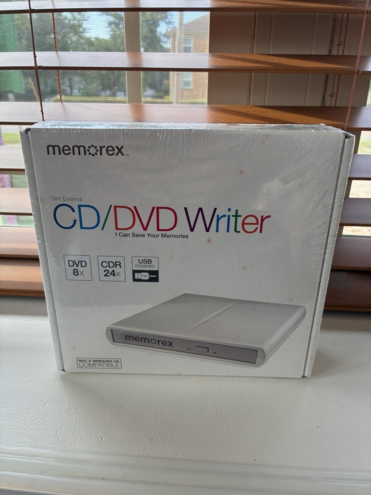 Memorex Slim External CD/DVD Writer DVD 8X CDR 24X USB Powered NEW SEALED