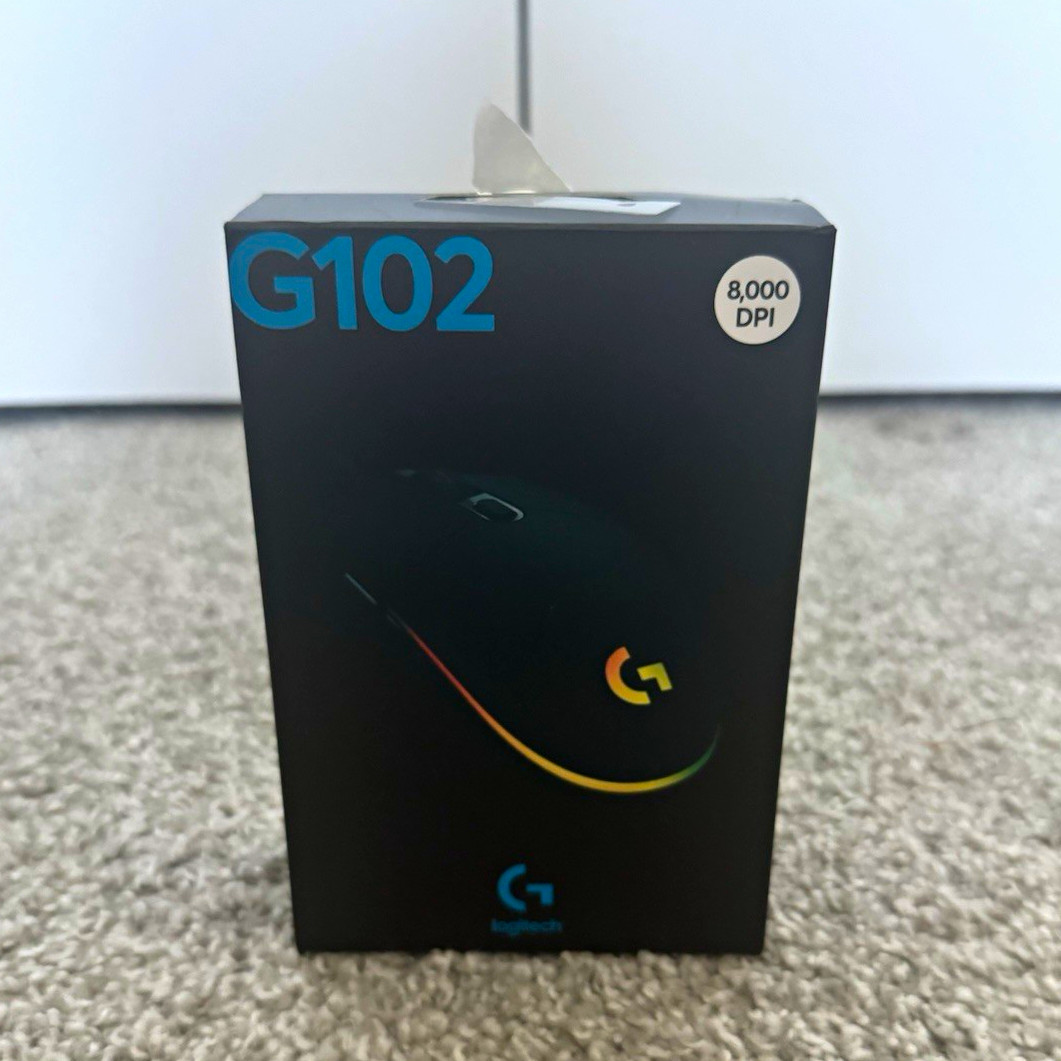 Logitech G102 LIGHTSYNC Optical Gaming Mouse 8000 DPI 6 Buttons RGB