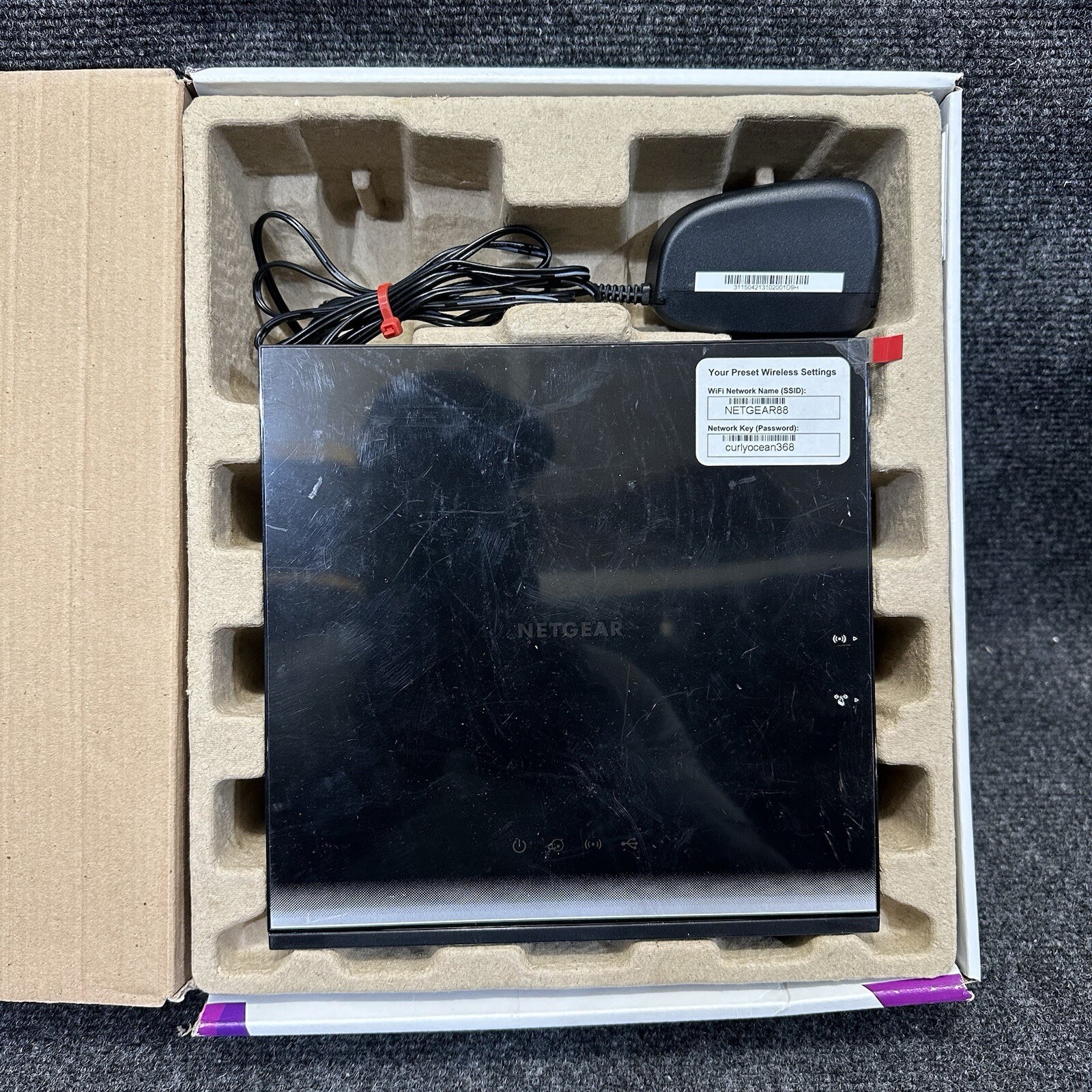 Netgear R6200 Smart WiFi Dual Band Gigabit Router R6200-100NAS w/ AC Adaptor
