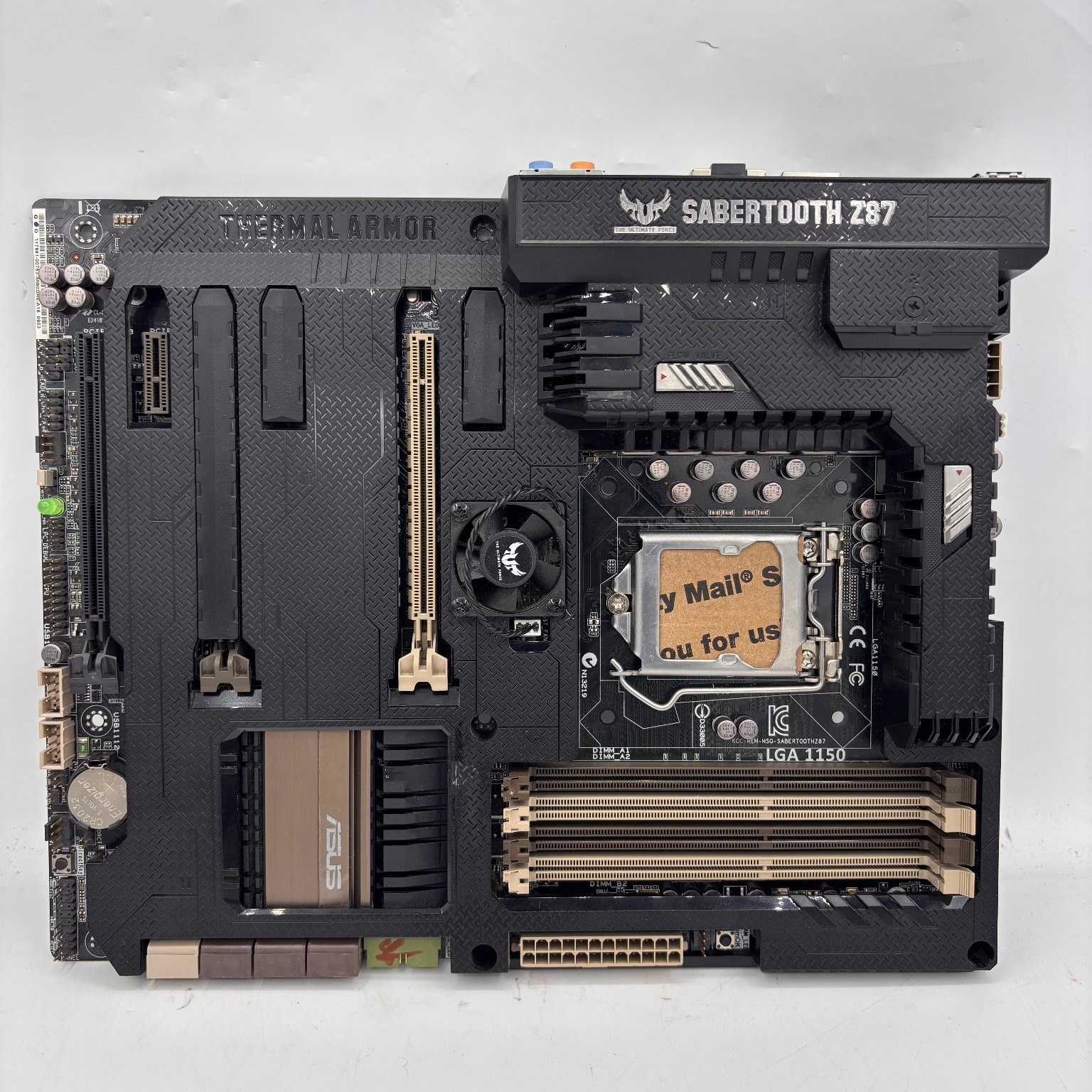 ASUS SABERTOOTH Z87 LGA 1150 Intel Z87 ATX Motherboard Thermal Armor TUF -TESTED