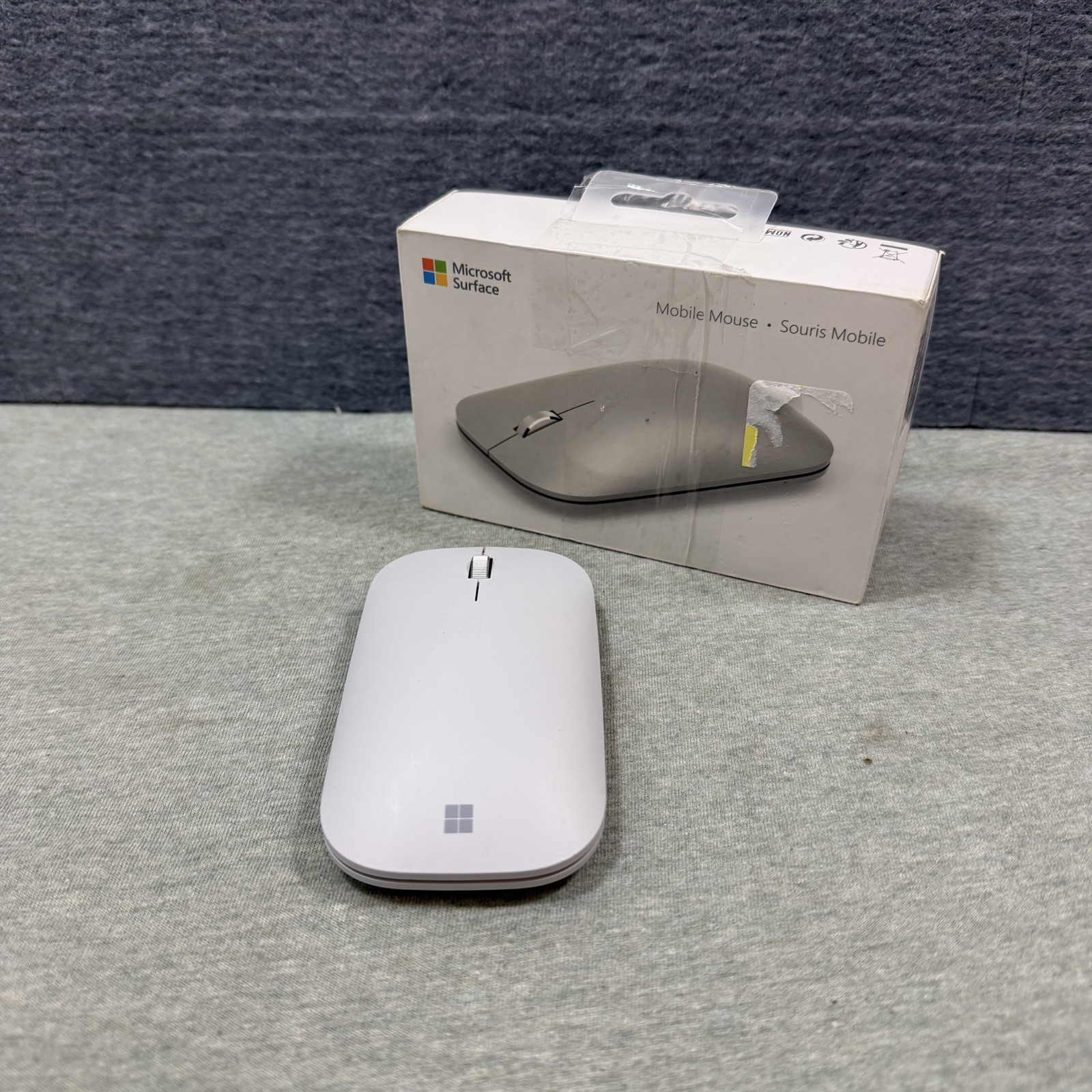 Microsoft Surface Wireless Computer Mouse - Platinum - Bluetooth Tested