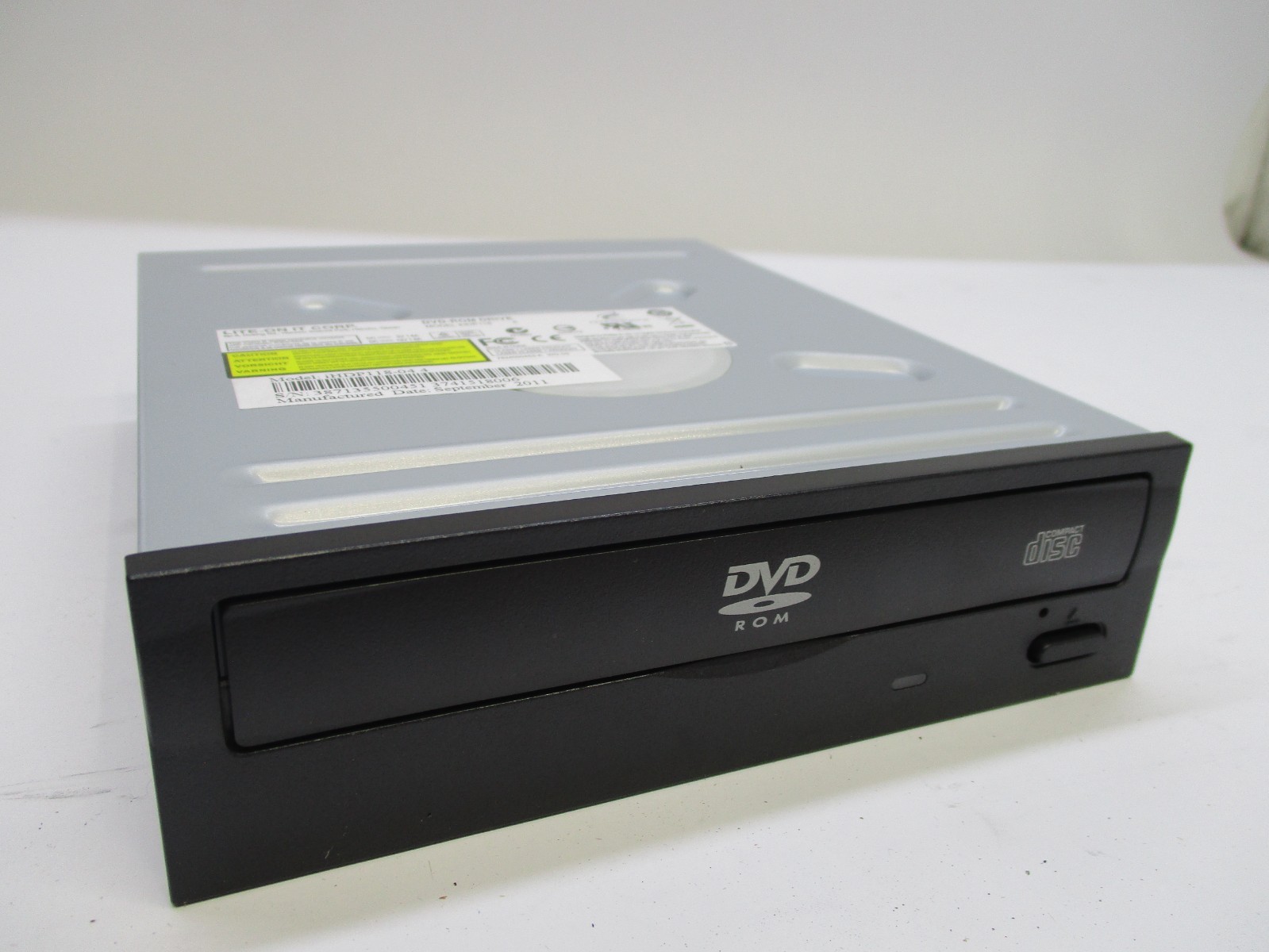 Lite-On It Corp Ihdp118-18 4 HDP118 DVD-ROM Drive IDE 5.25" 18x Black T8 C9