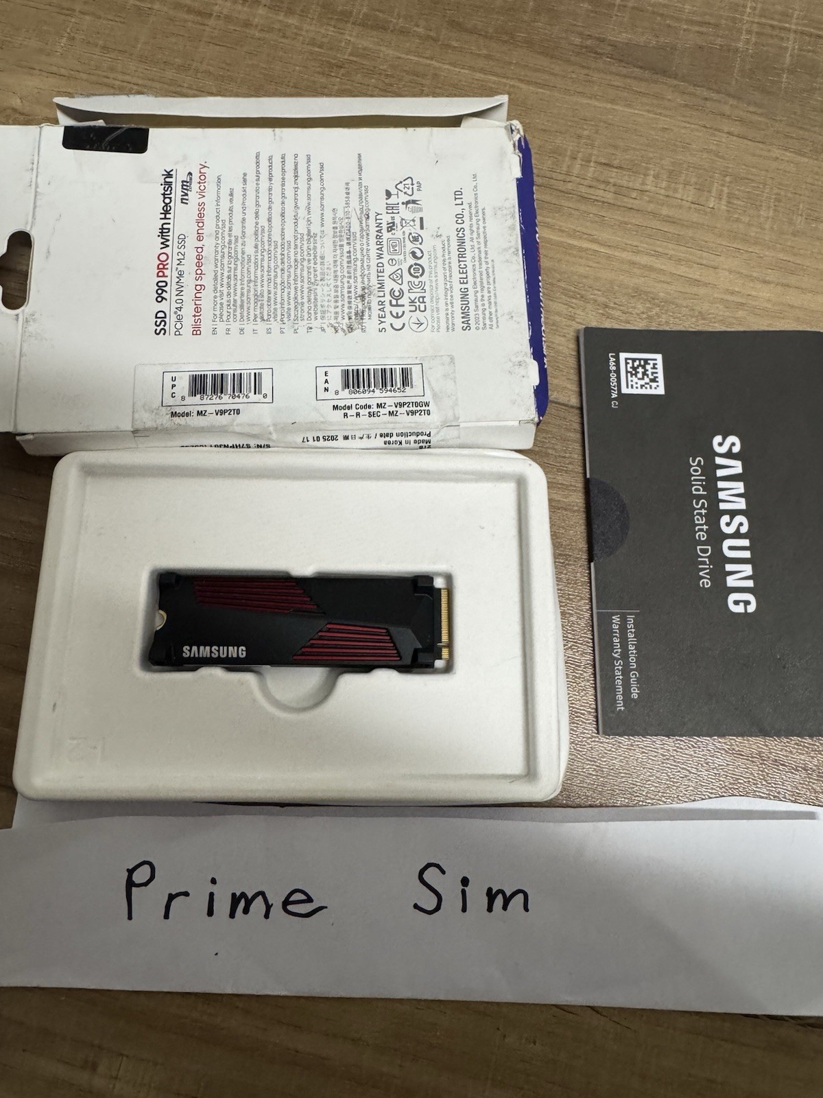 Samsung 990 PRO w/ Heatsink 2TB PCIe 4.0 NVMe M.2 Internal SSD - 293 MB Written