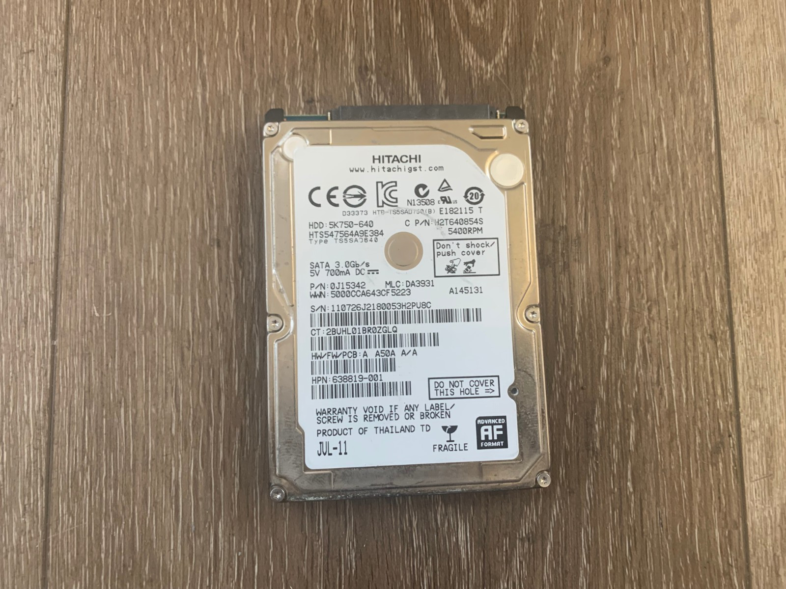 Hitachi Travelstar 5K750 HTS547564A9E384 H2T640854S 640GB 2.5" 5400RPM SATA HDD