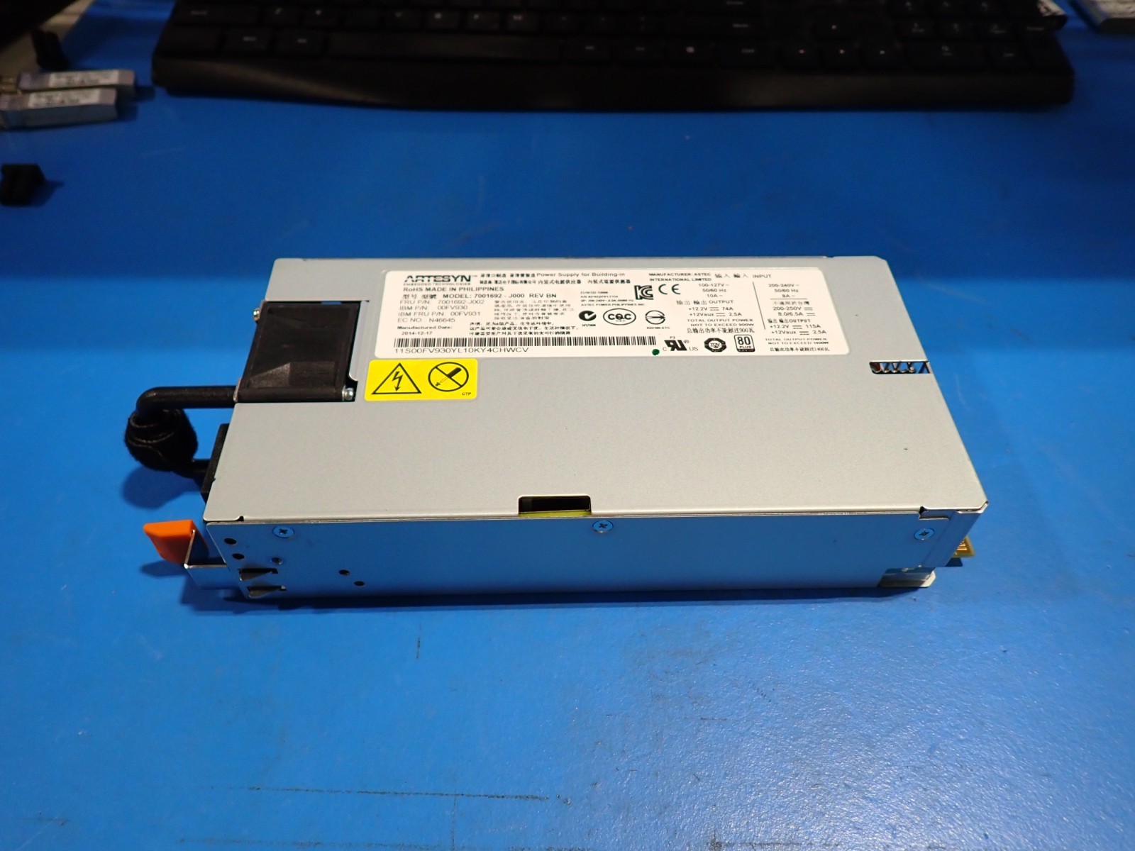 IBM 00FV931 POWER8 1400W PSU High Efficiency Server AC Power Supply 00FV930
