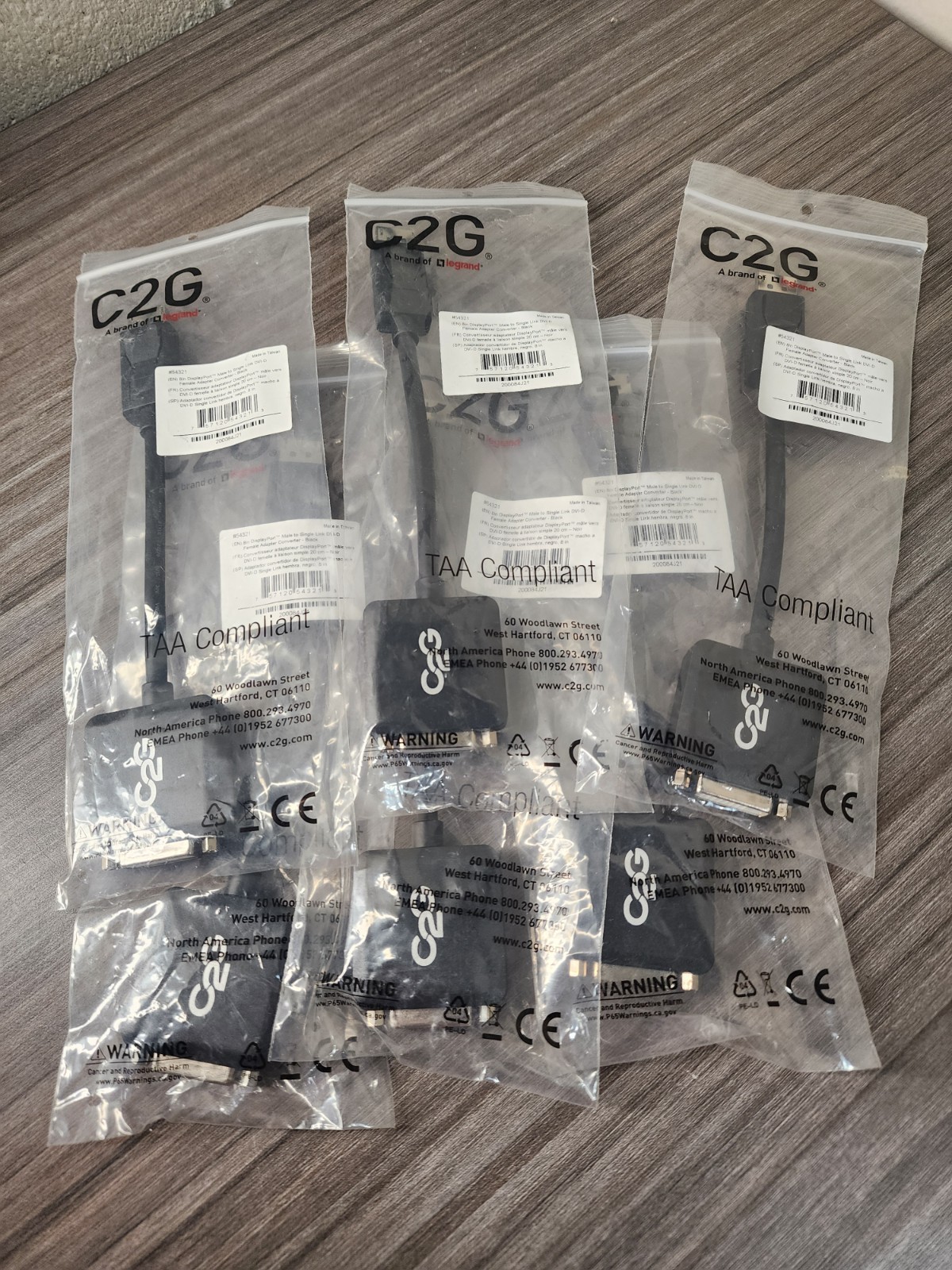 LOT OF 6 C2G 8in DisplayPort Male to Single Link DVI-D Female Adapter Converter