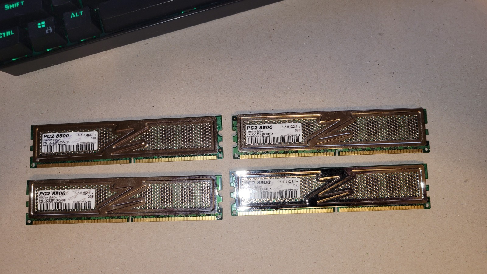 8 GB (4x2GB) DDR2 1066MHz PC2-8500 OCZ Perform RAM Platinum Edition OCZ2P10664GK
