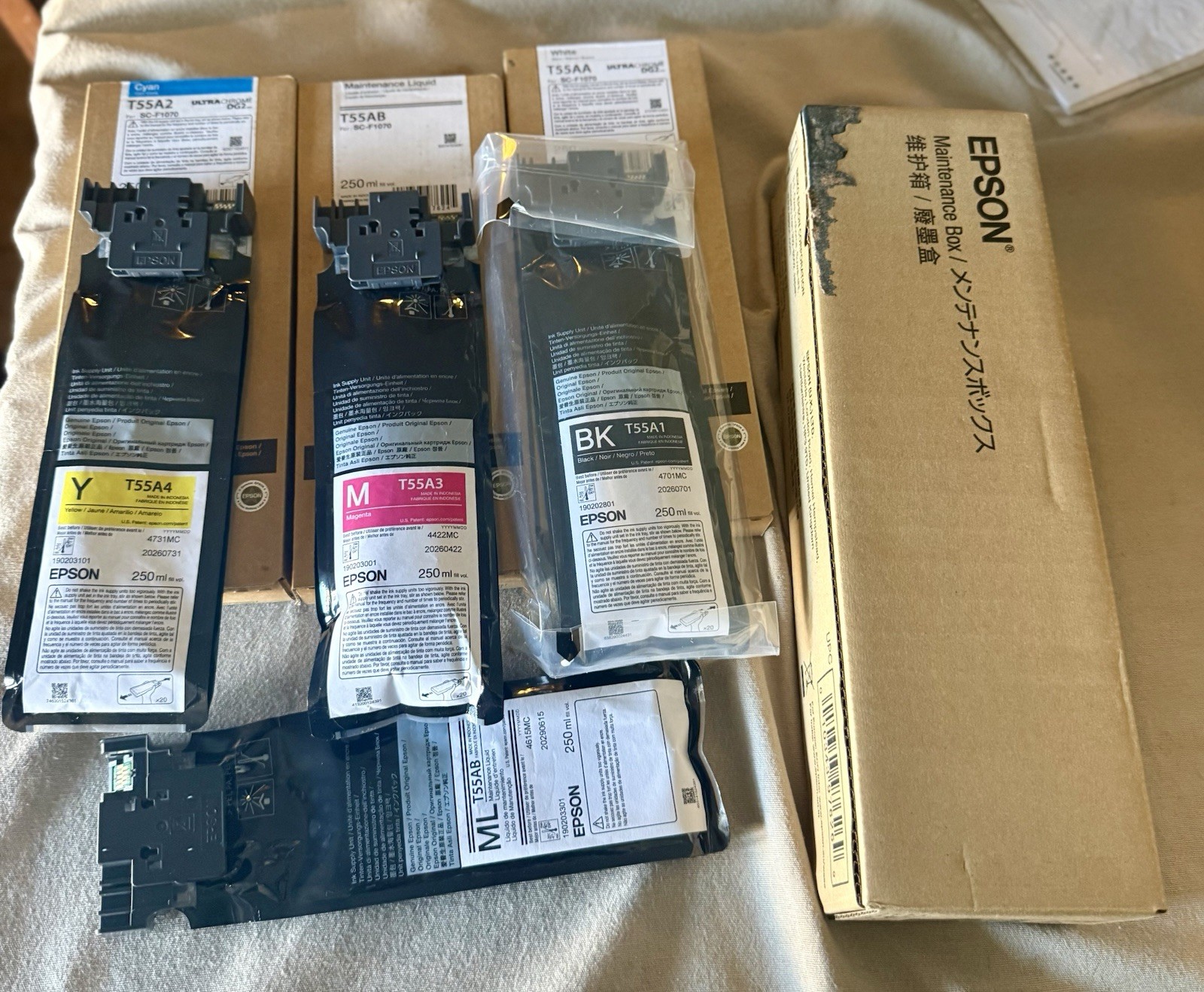 Epson F1070 GENUINE INK & MAINTENANCE SUPPLIES (LOT of 8 Items)