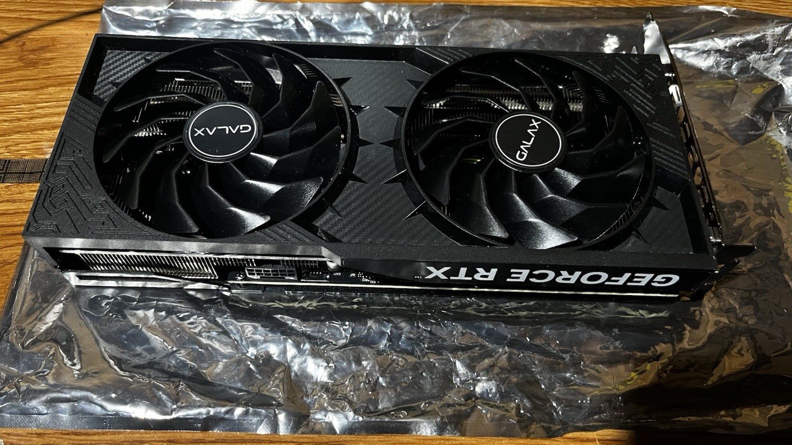 GALAX GEFORCE RTX 4070 SUPER 1CLICK OC 2X V2 PCI E 12GB GDDR6X 192BIT NEW NO BOX