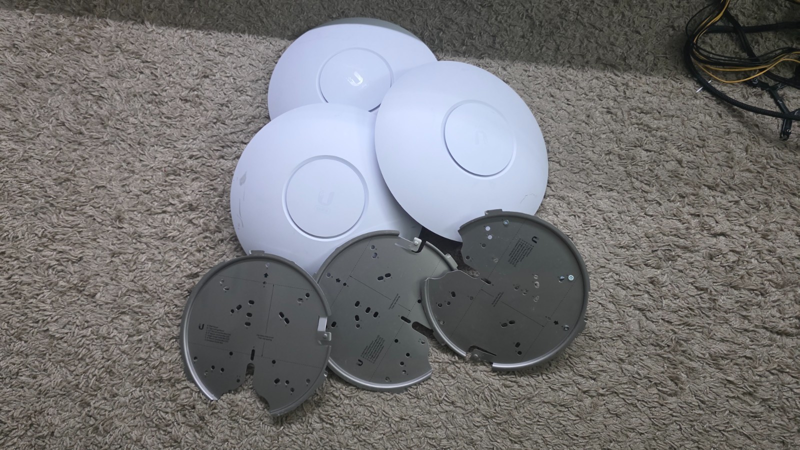 Ubiquiti UniFi U6-LR Long Range WiFi 6 Access Point w/ Mount