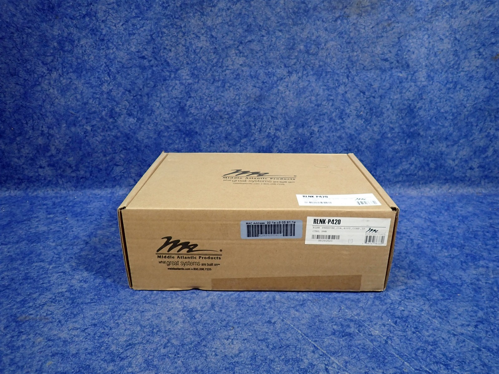Middle Atlantic RLNK-P420 Compact PDU Racklink, 4 Outlet 20A 2-Stage Surge (C9)