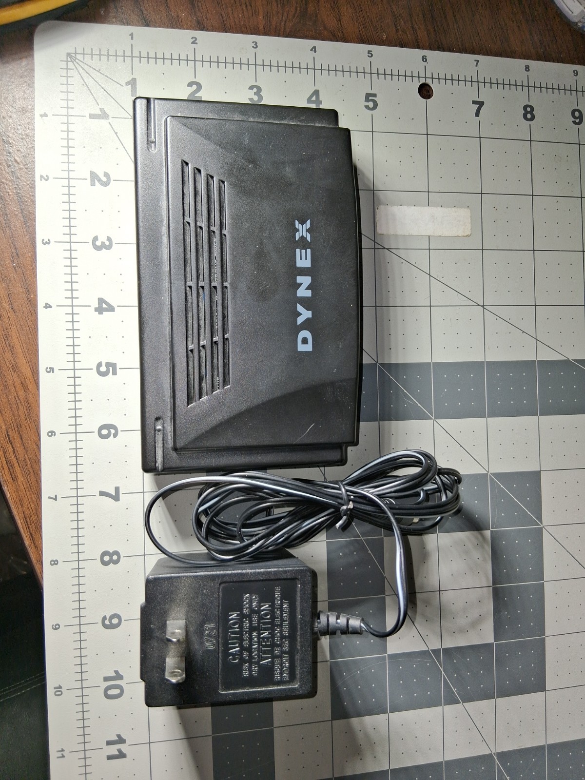 Dynex  (DXESW5) 5-Ports External Switch