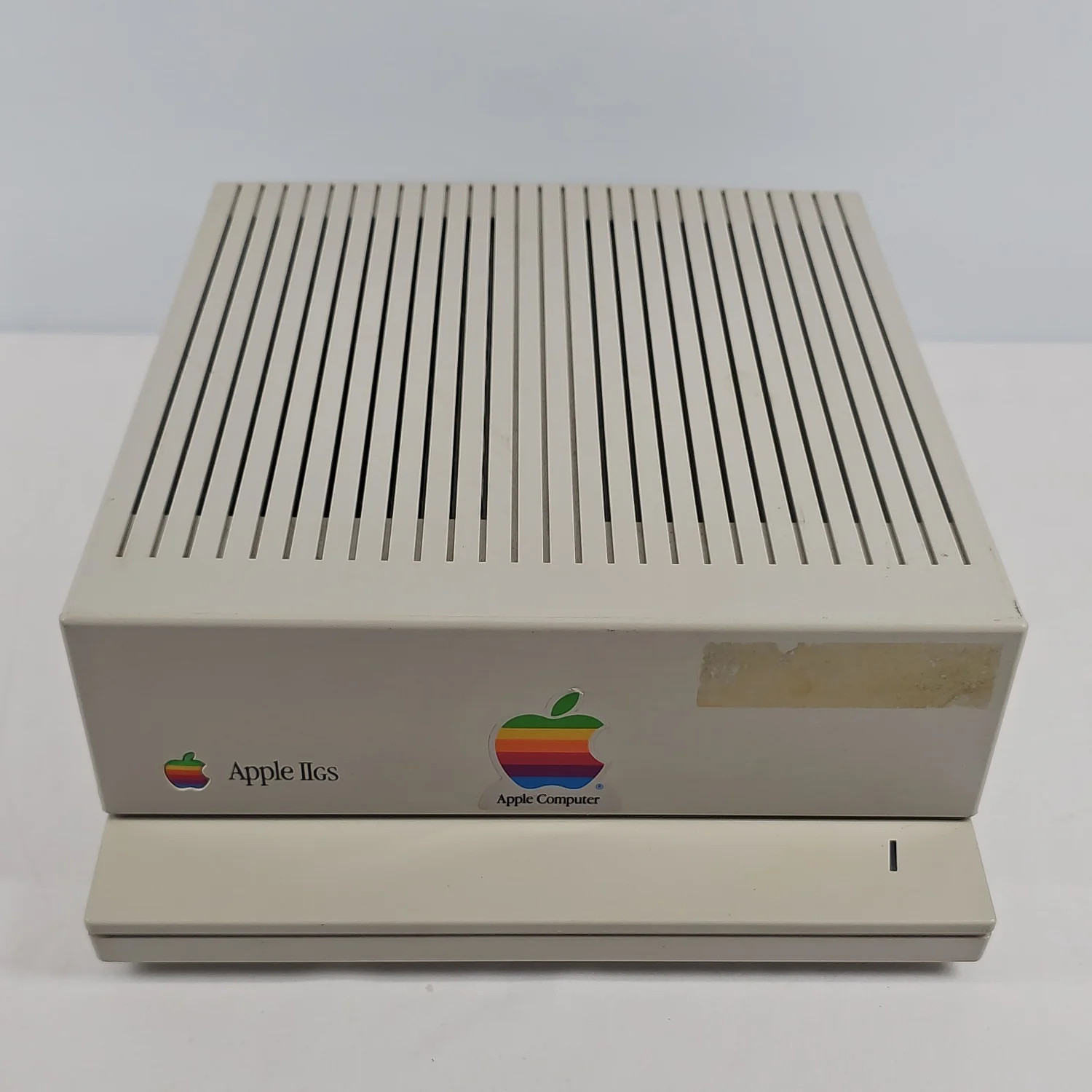Apple IIGS Vintage Personal Computer A2S6000
