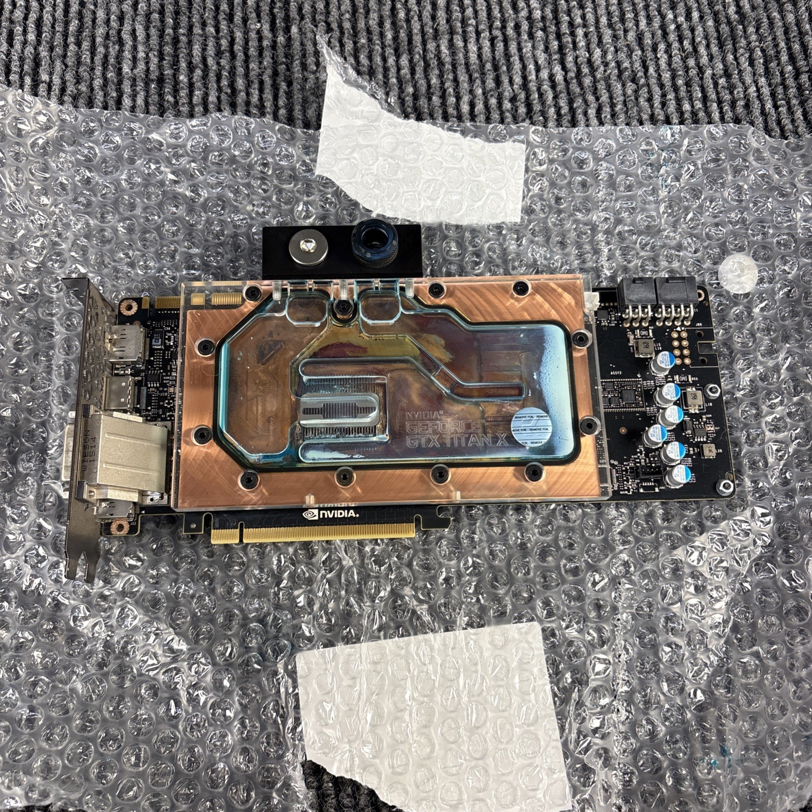 NVIDIA TITAN X 12GB PCI-E Triple DisplayPort/HDMI/DVI Graphic Card 900-1G611-250