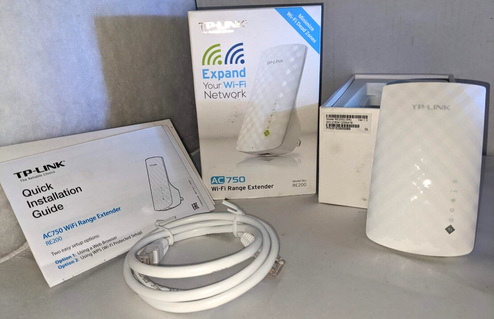 TP-LINK AC750 Wi-Fi Range Extender Model RE200 - Open Box
