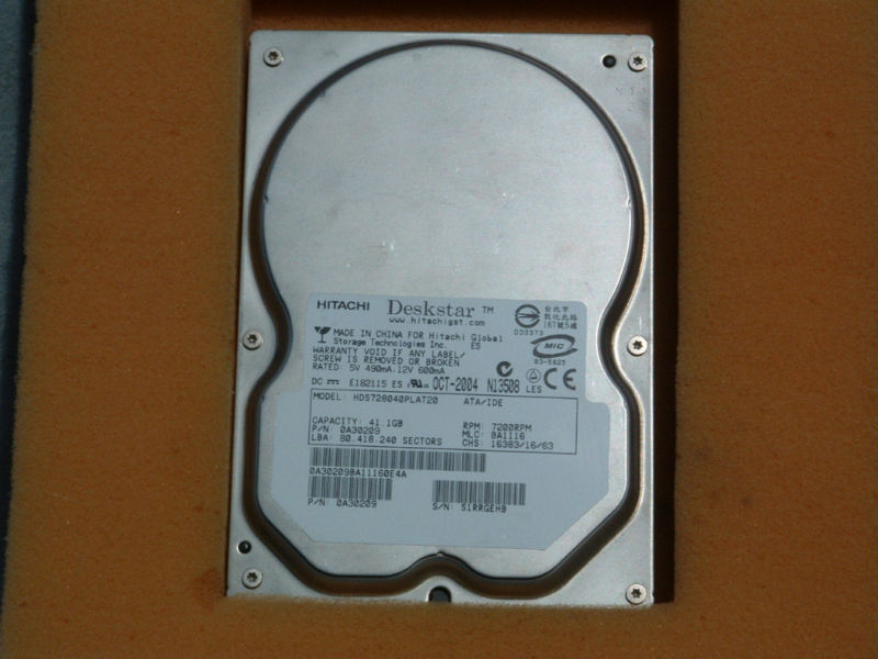 HITACHI Deskstar 40GB Model HDS728040PLAT20 PN:0A30209 
