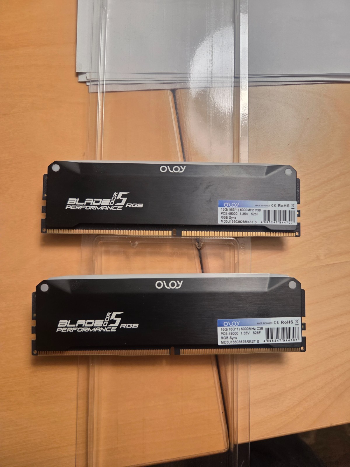 OLOy Blade RGB 32GB (2x16GB) DDR5 6000 CL38 Desktop RAM MD5U1660382BRKST