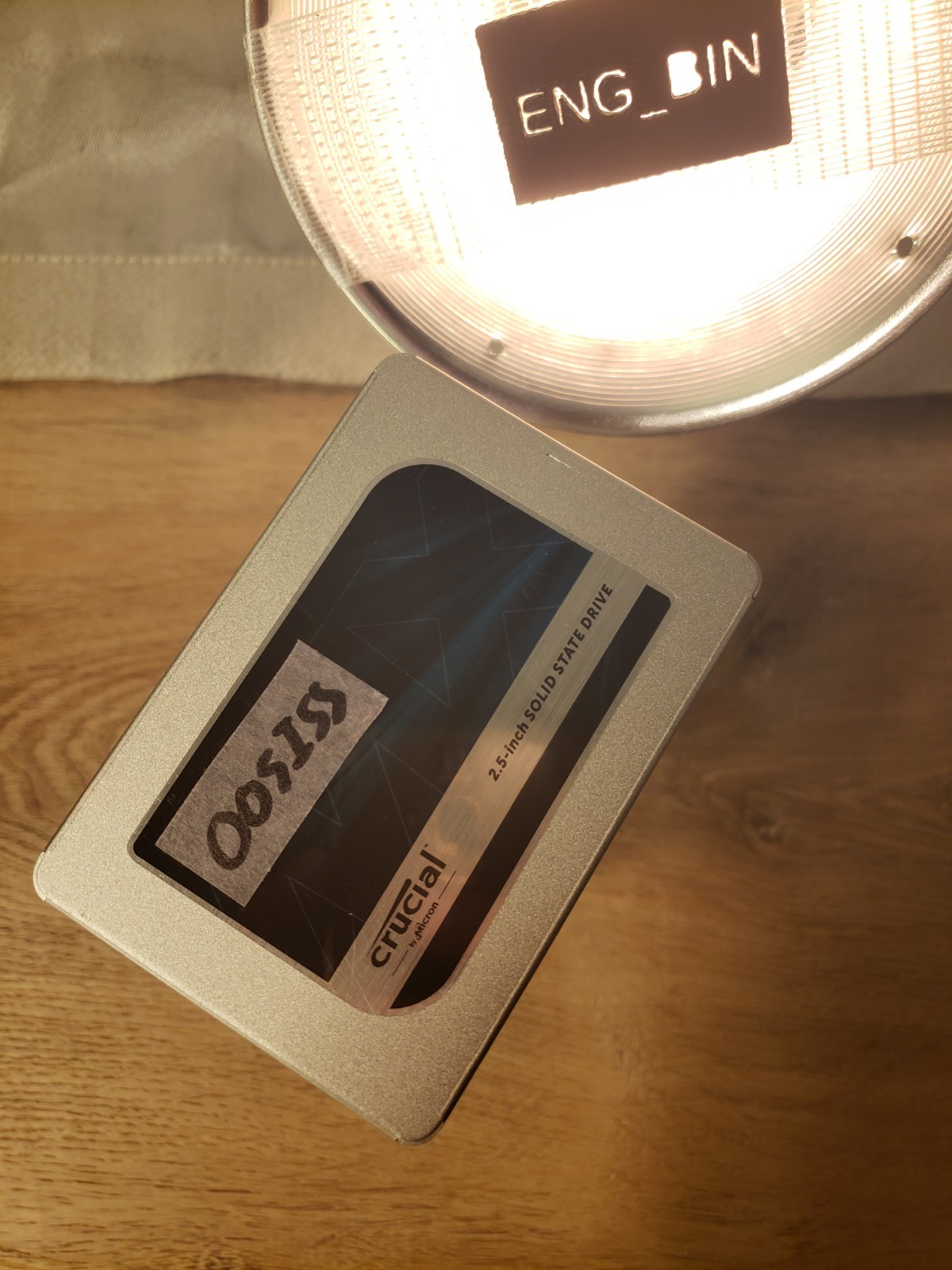[005ISS] 2.5" SATA SSD -- crucial MX500 500GB -- 100% LIFE REMAINING