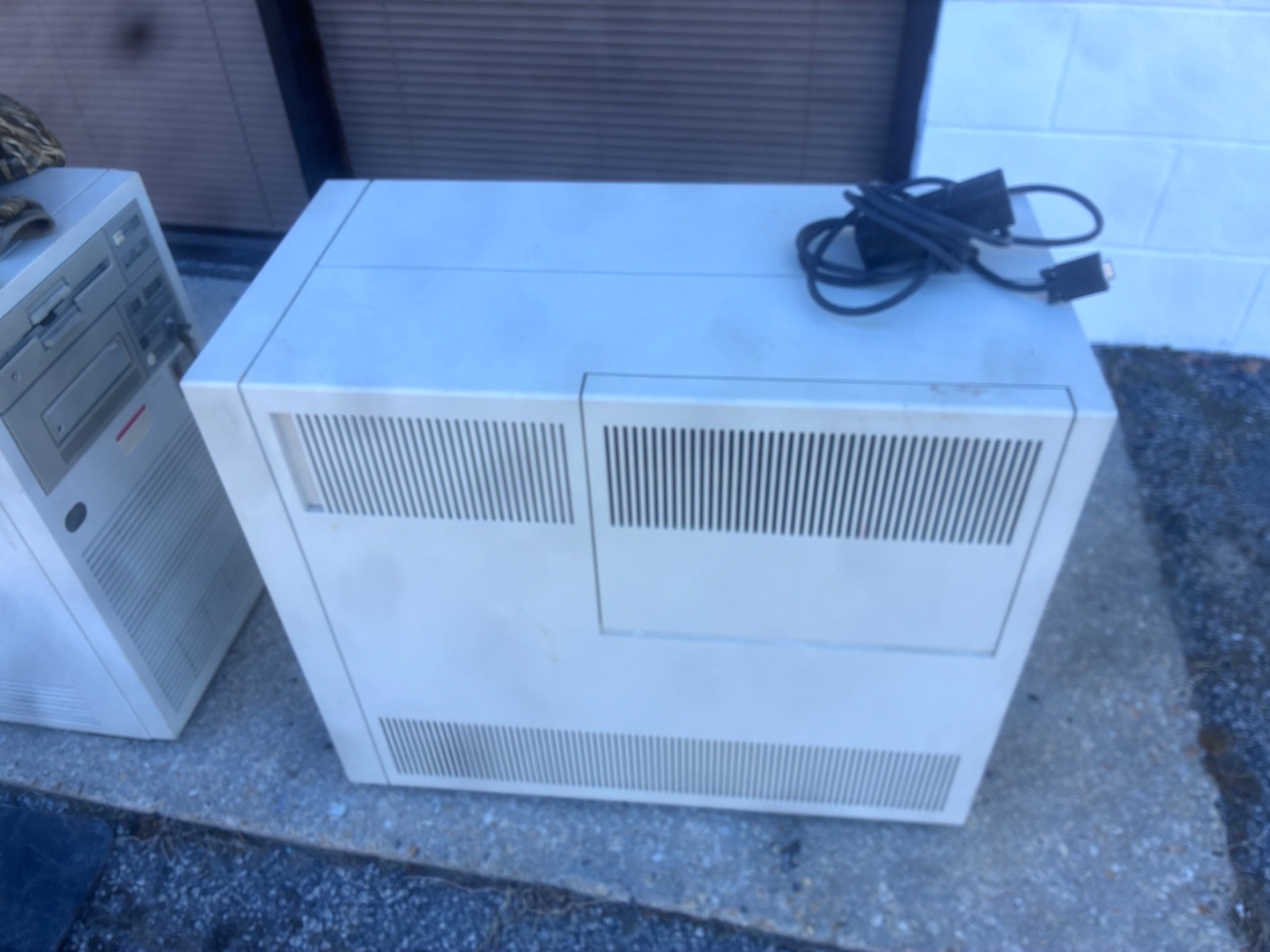 Vintage IBM System 5362 good condition