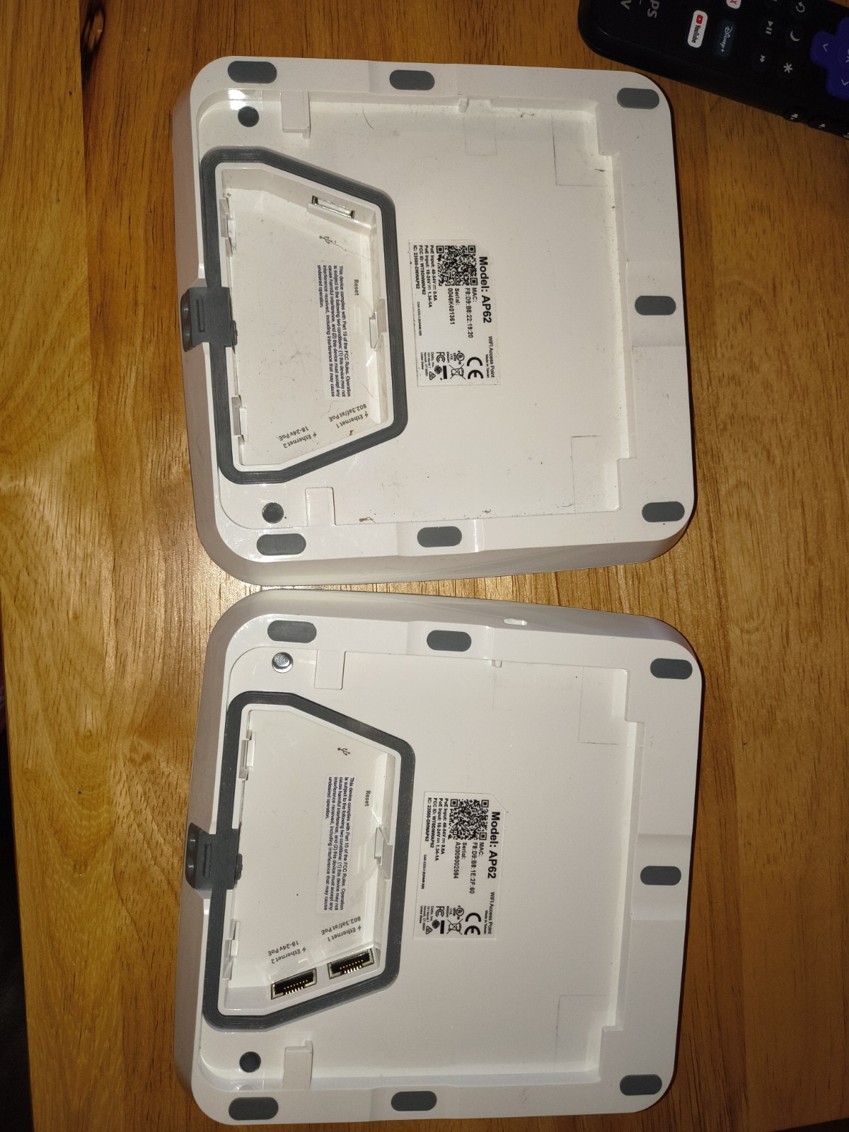 lot of 2 D-Link AP-62 Wi Fi Wireless Access Point  used  no cords 