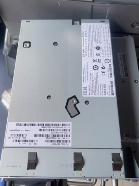 IBM TS3100 3573-8144 LTO4 FC FH Tape Drive 95P5856 95P5817