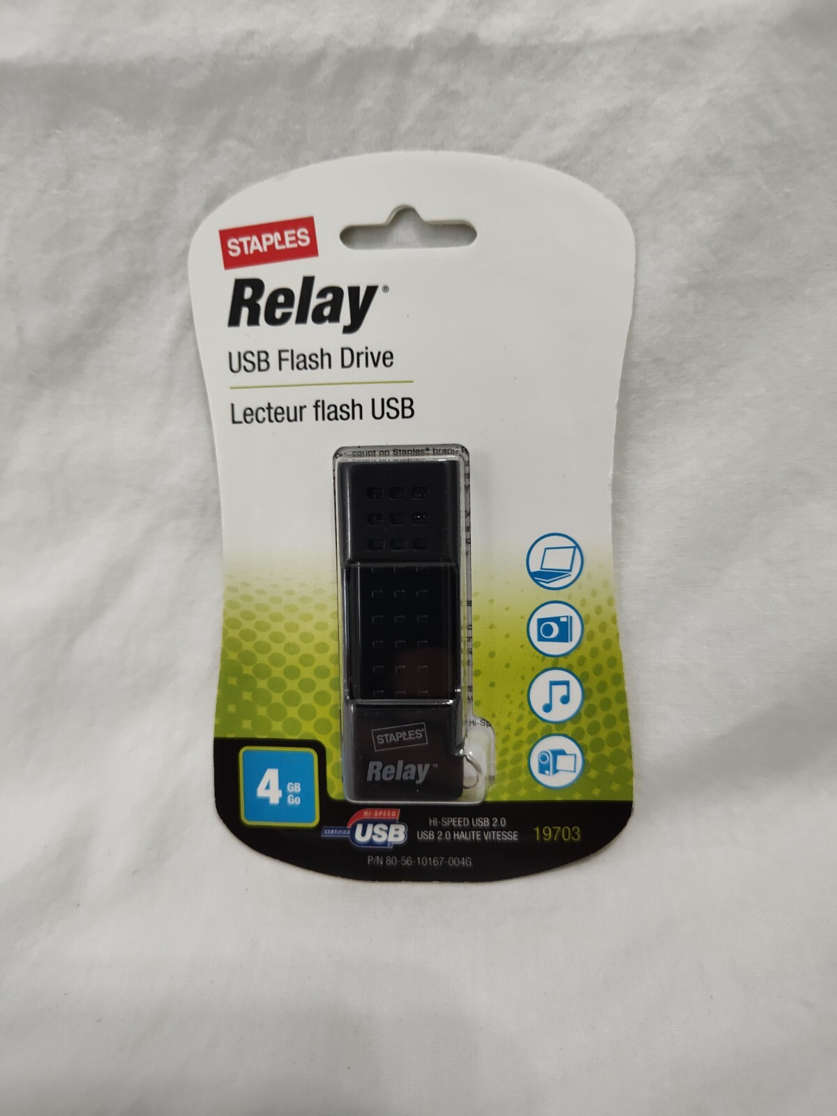 Staples Relay USB Flash Drive 4GB