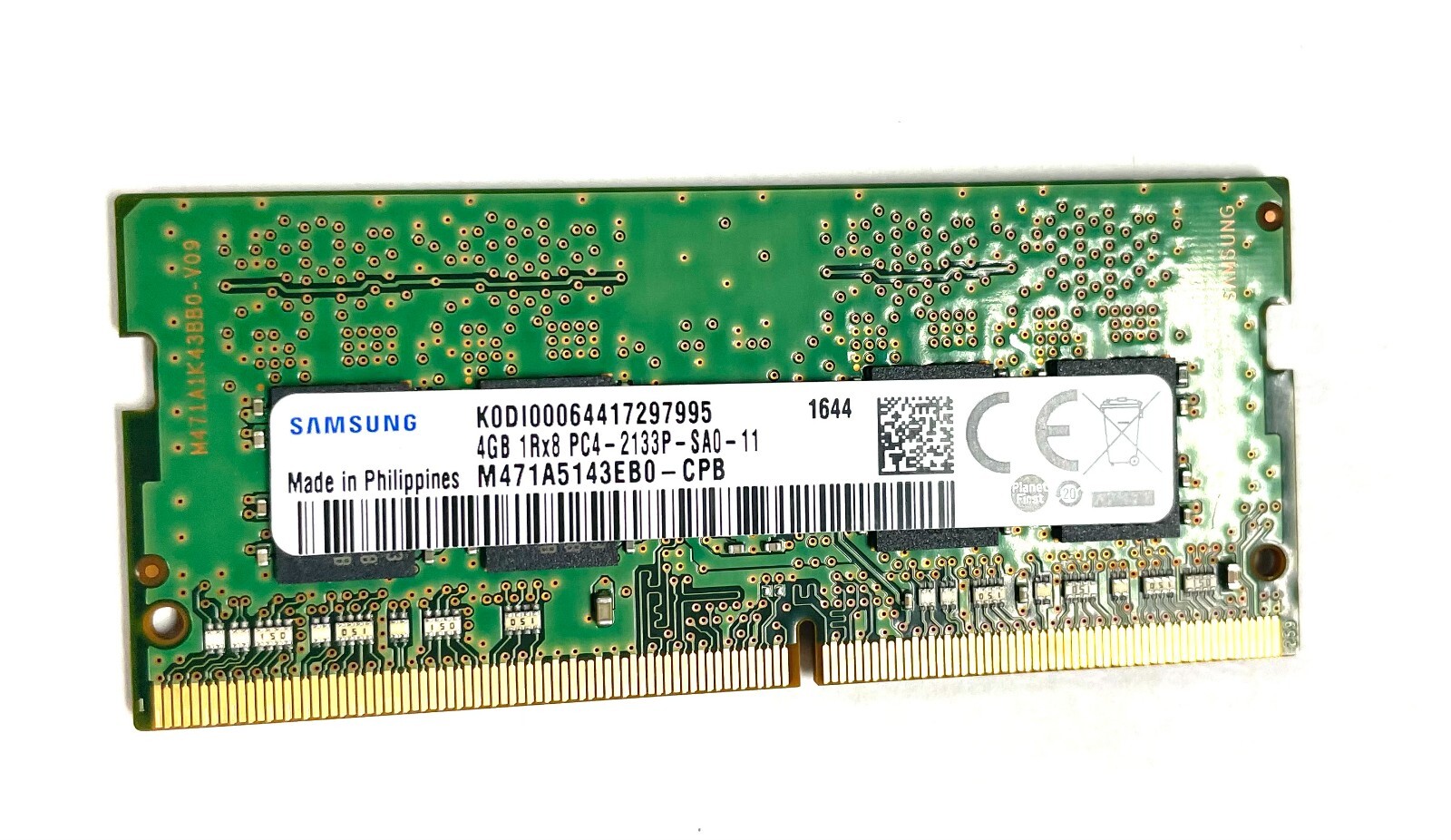 NEW Samsung 4GB DDR4 1Rx8  PC4-2133P Notebook SODIMM  M471A5143EB0-CPB
