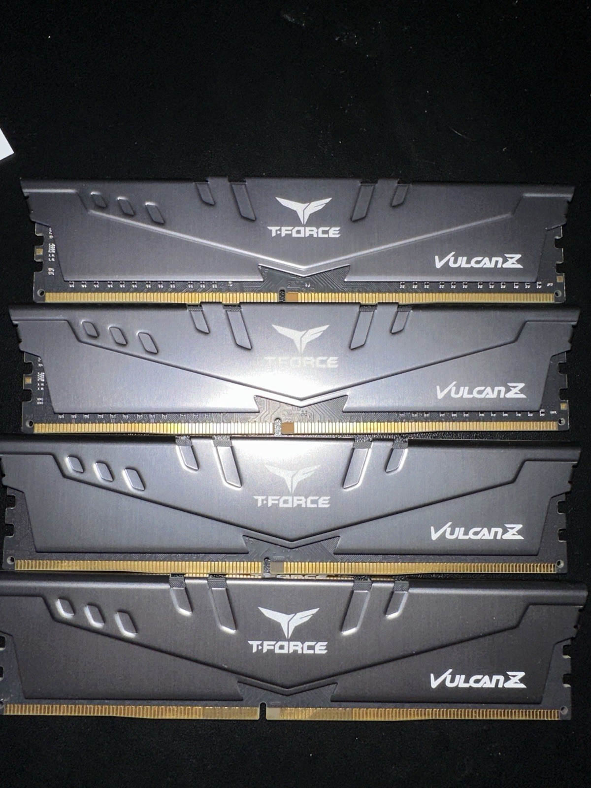 Team Group T-Force 32GB DDR4-3200 PC4-25600 CL16 Dual Channel Memory (4x8)
