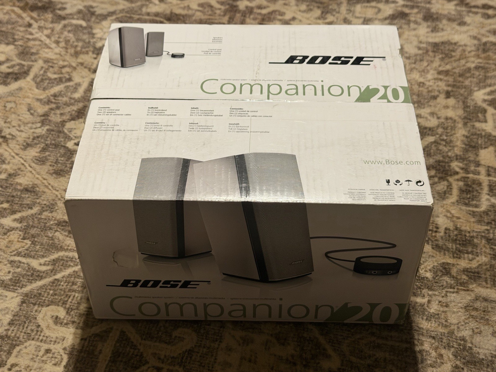 Bose Companion 20 Multimedia Speaker System w/ Volume Control and box MINT