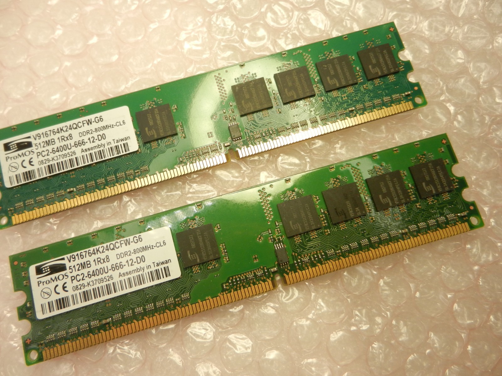ProMOS DDR2 DIMM PC2-6400U 1GB (2x512MB) RAM V916764K24QCFW-G6