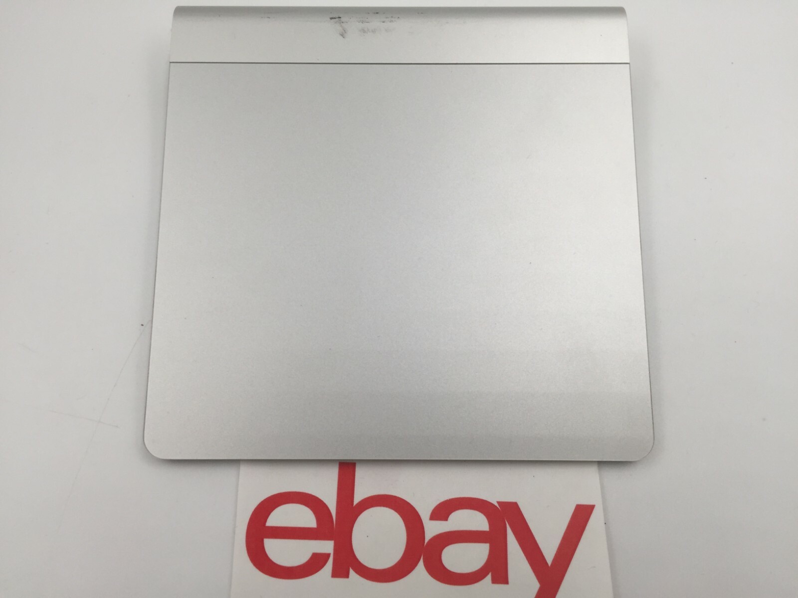  Apple Magic Trackpad  A1339 Wireless Bluetooth Multi-Touch -USED